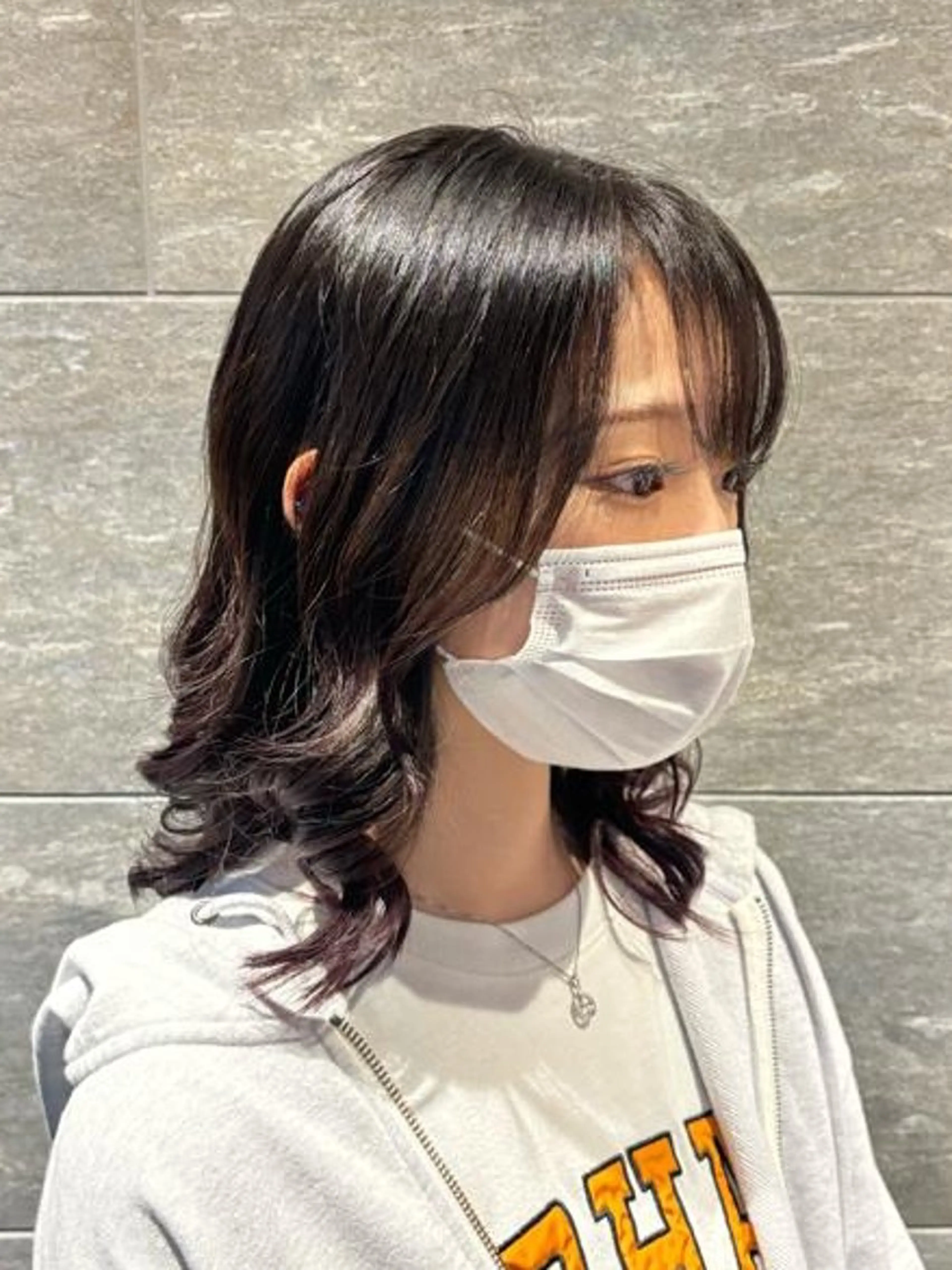 セミロング 艶カラー💞 amiのヘアスタイル