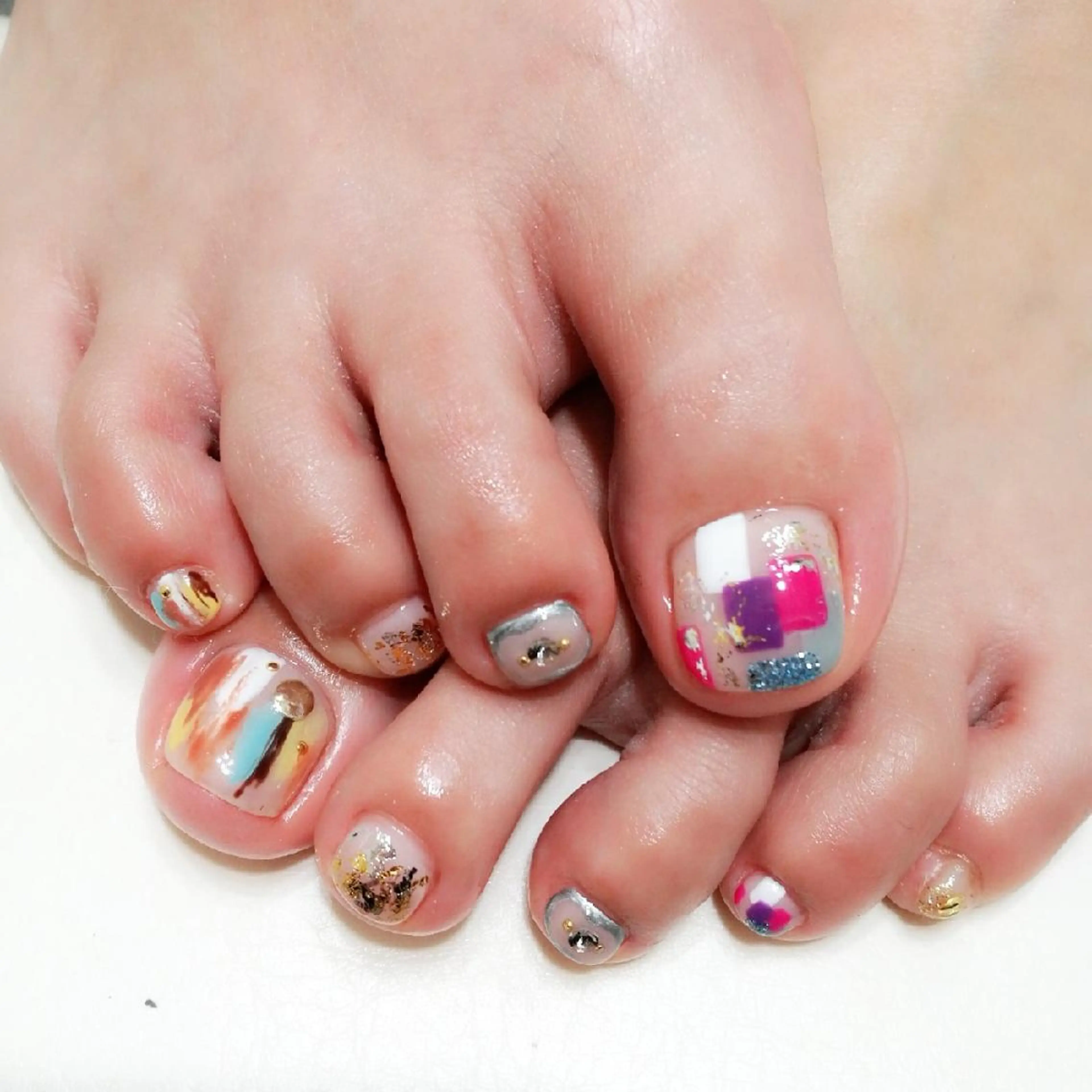 ネイル VIOLUS所属・VIOLUS 関目のネイルデザイン