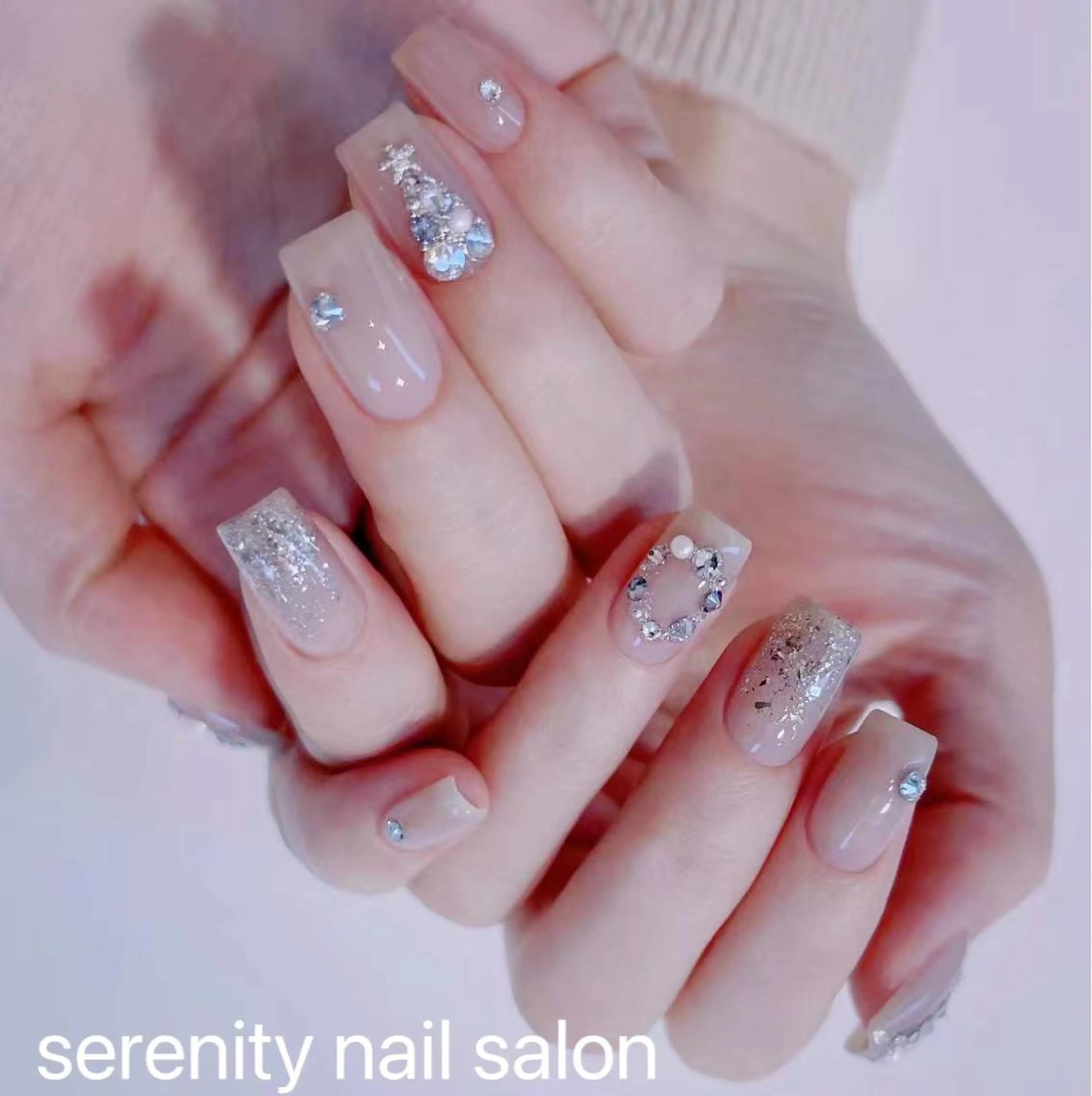 ネイル ハンドネイル ハンドケア ✨Serenity Nail salonのネイルデザイン