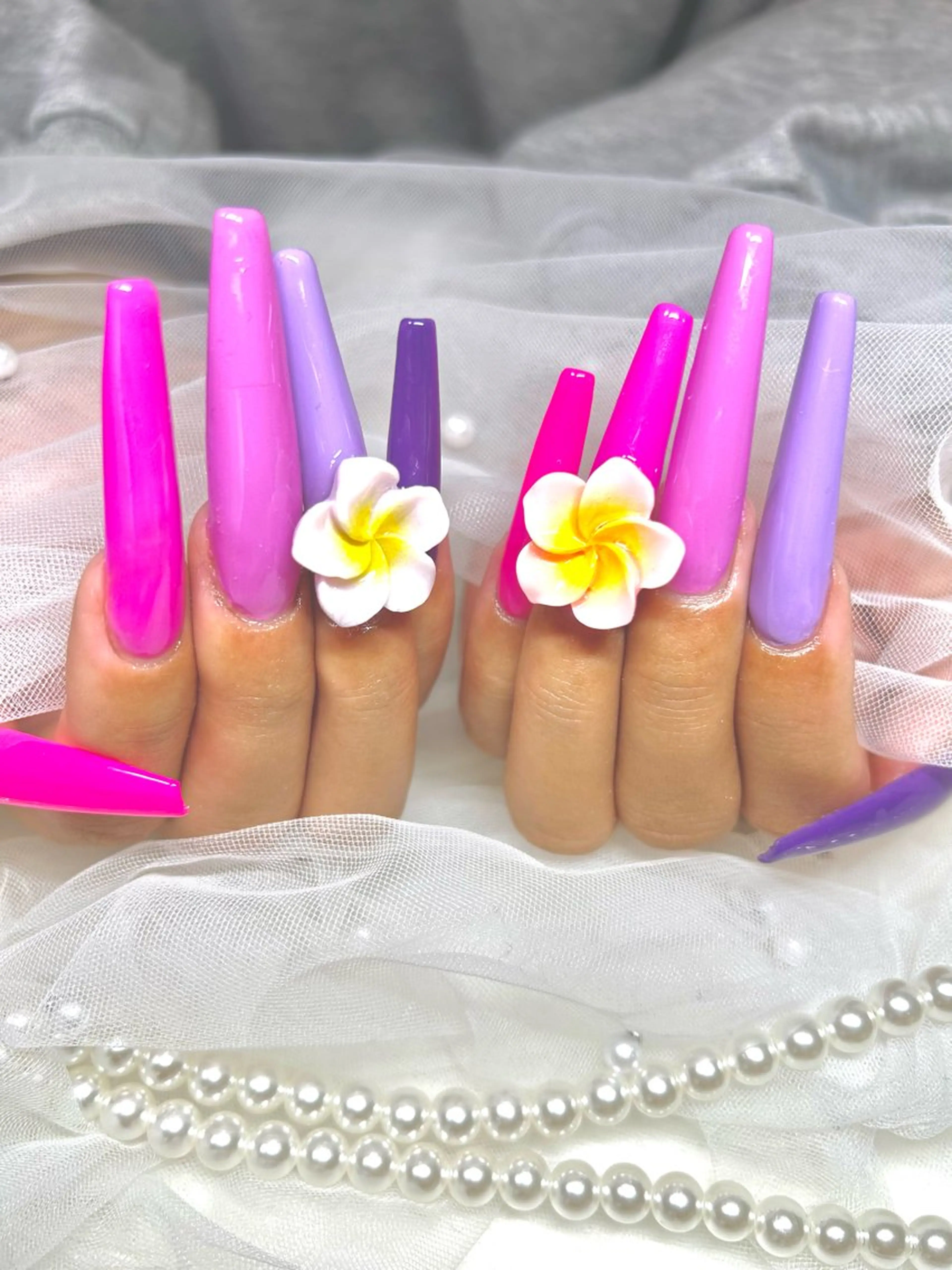 ネイル ハンドネイル 【Laule‘a 】のネイルデザイン