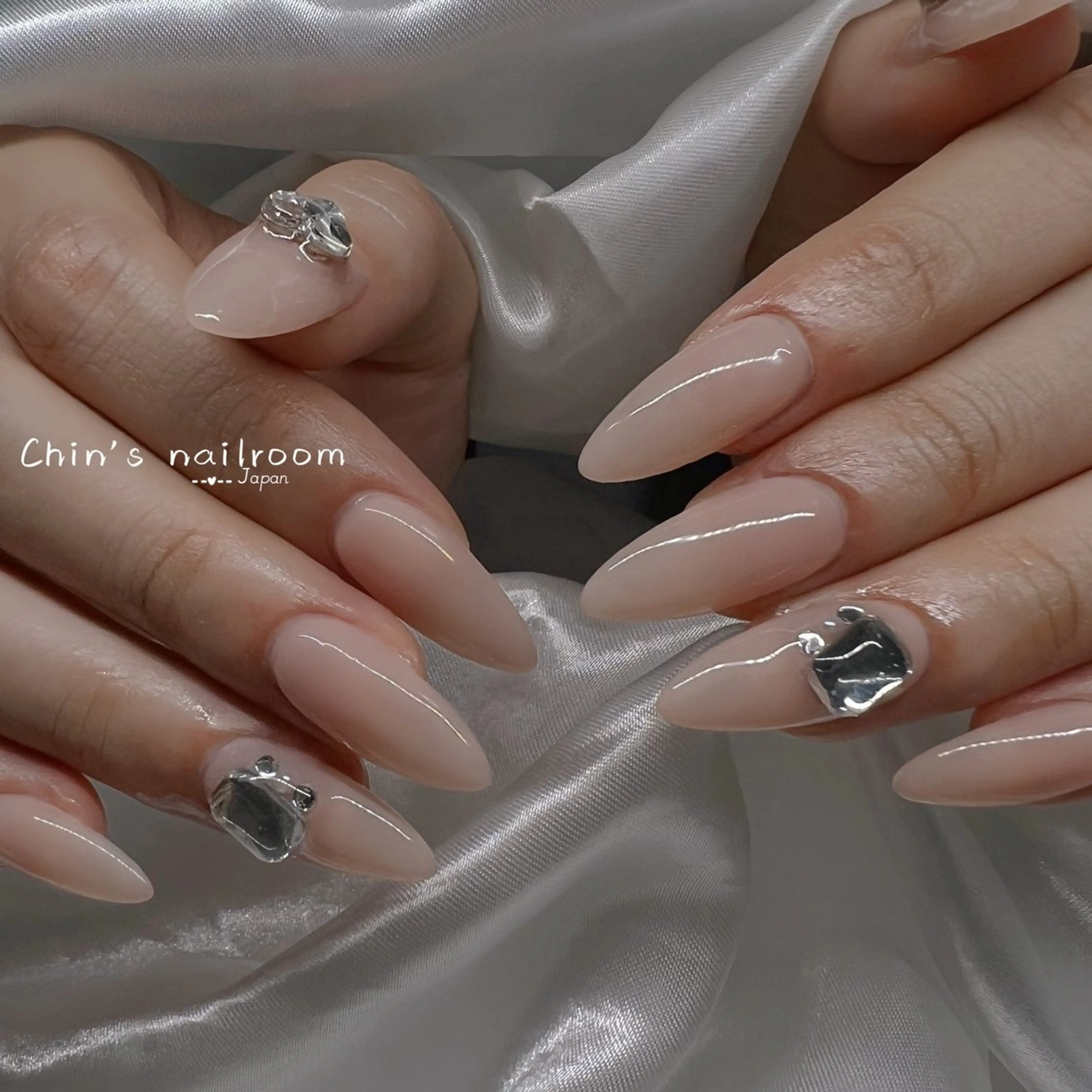 ネイル 韓国ネイル ワンホンネイル Kawaii ChibaNailのネイルデザイン