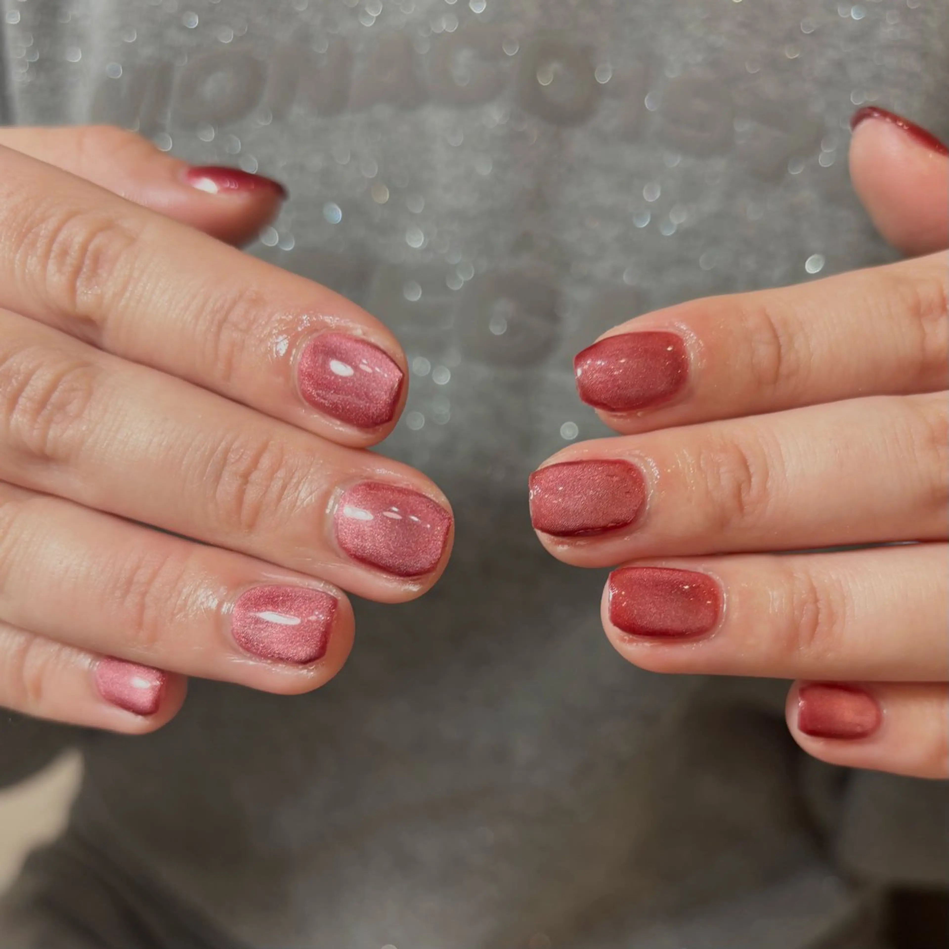 ネイル 赤色 WHITE NAIL甲府昭和店所属・WHITE NAILのネイルデザイン