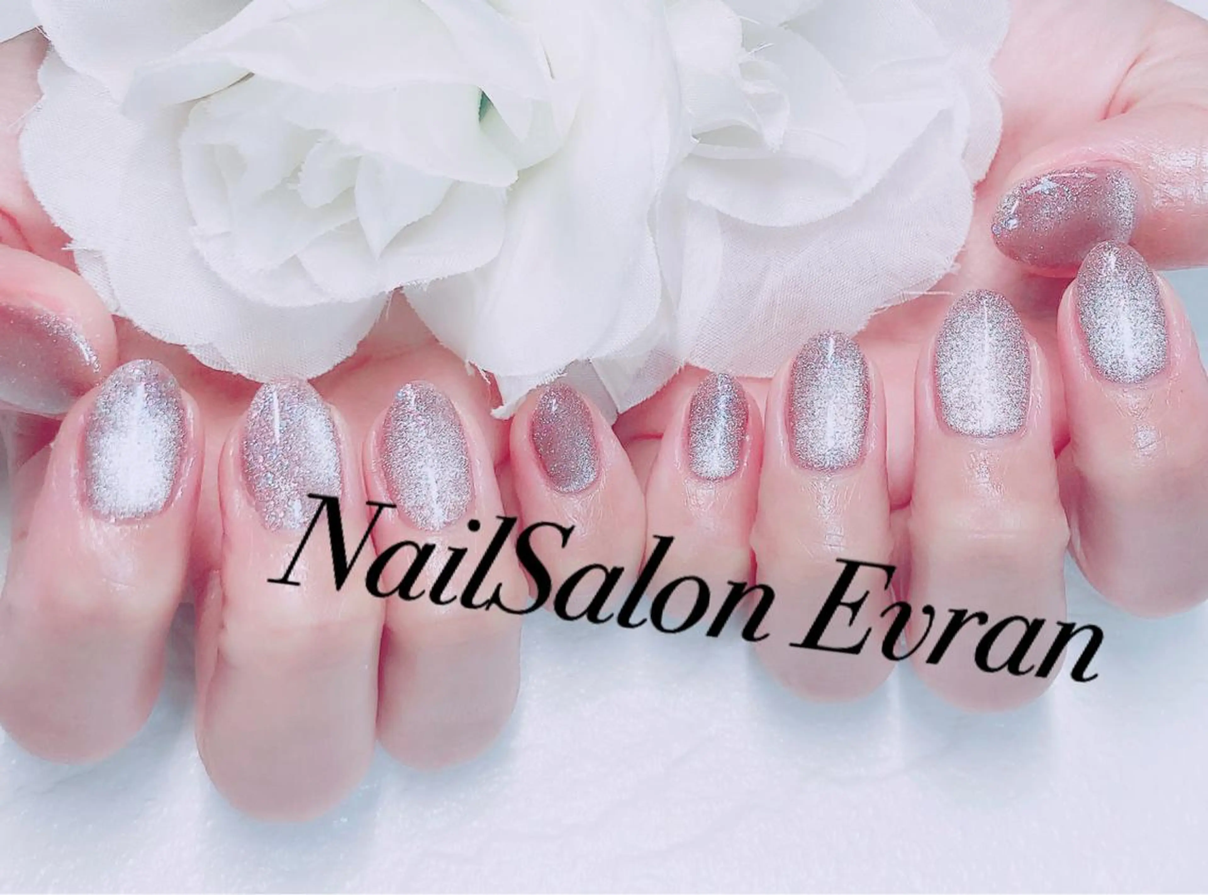 ネイル マグネットネイル Nail salon Evranのネイルデザイン