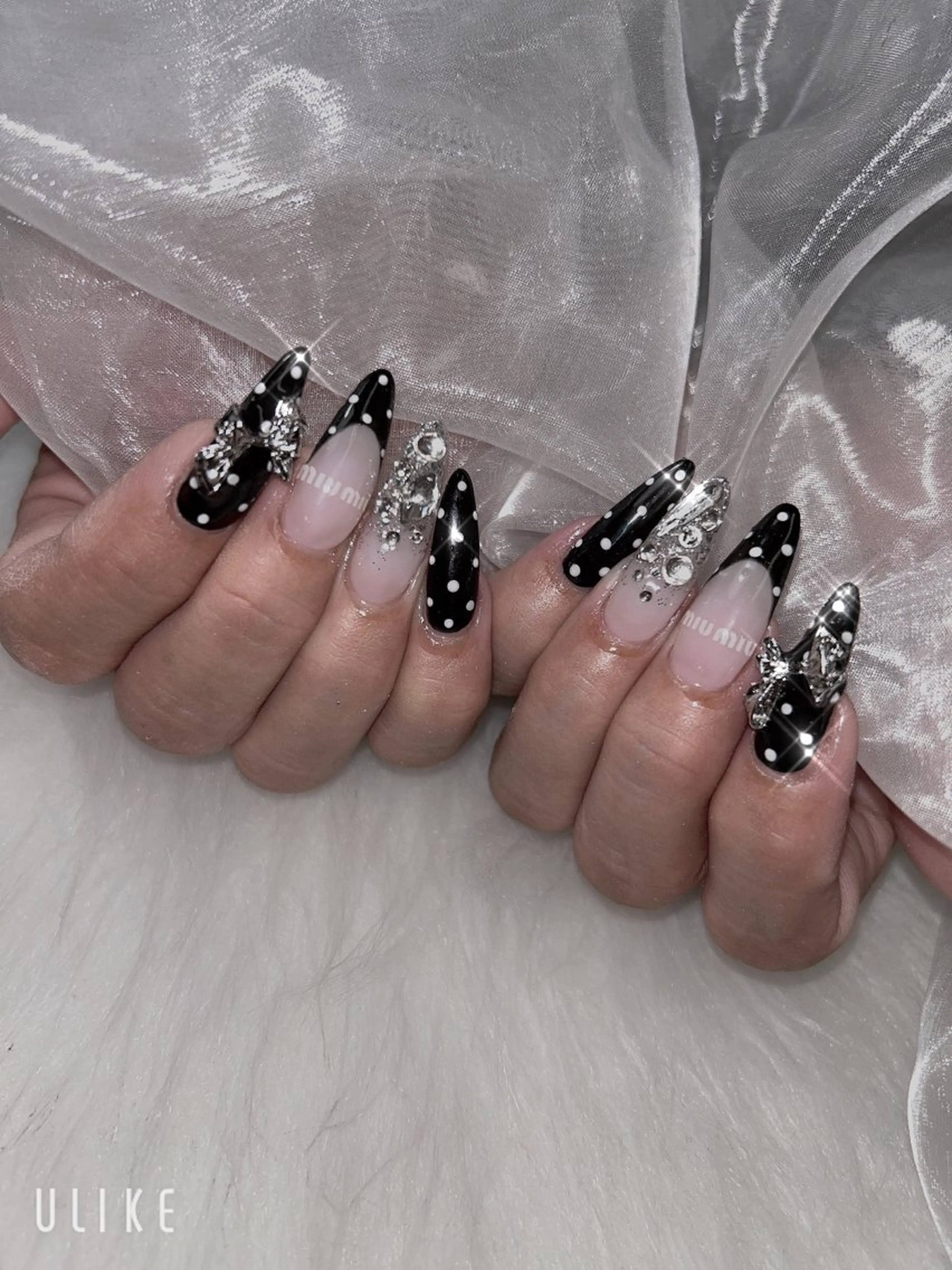 ネイル 高草木 桃香のネイルデザイン