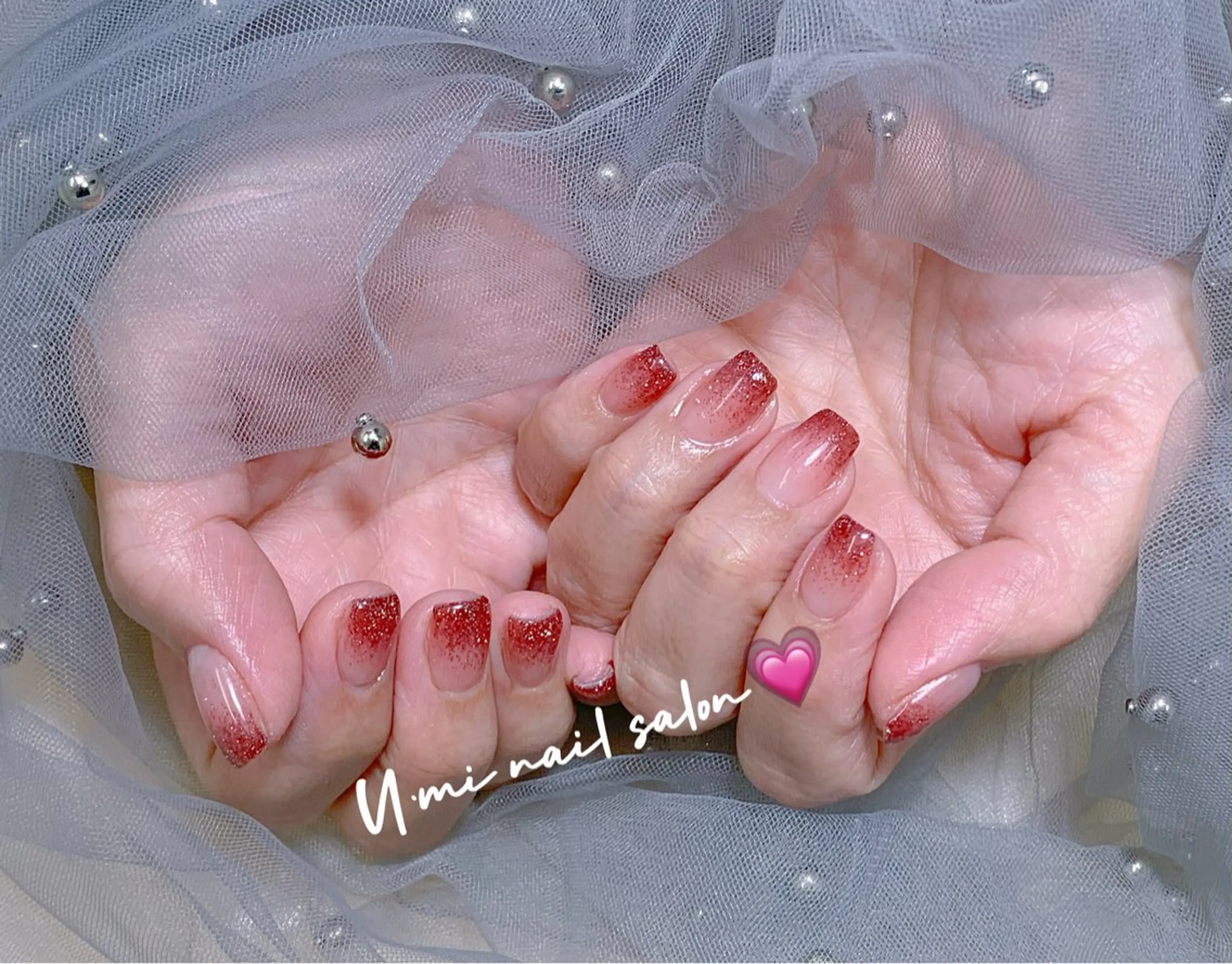 ネイル フラッシュネイル グラデーション ハンドネイル U·Mi nail salon所属・U·Mi 上野御徒町容のネイルデザイン