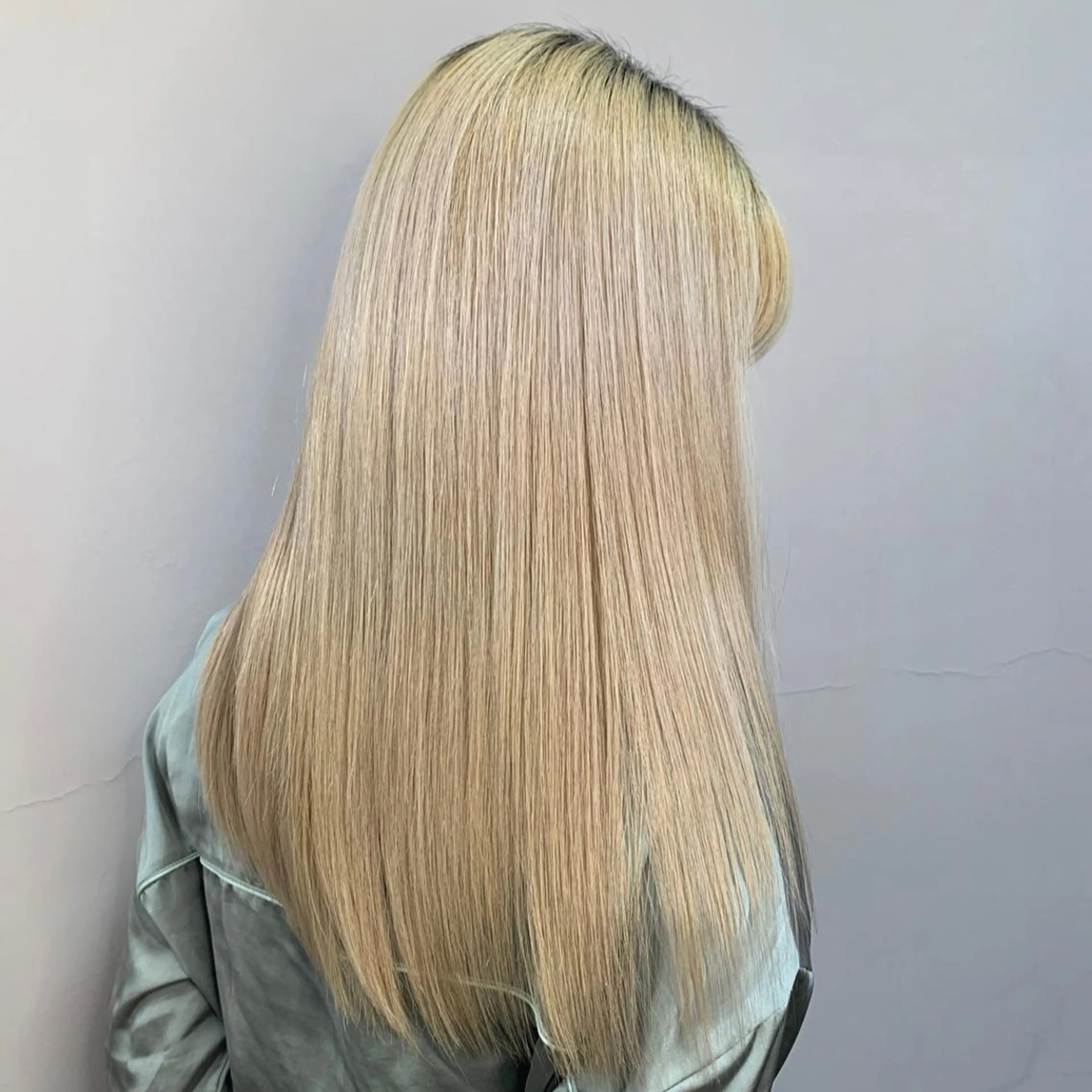 ロング カラー mahalo hair design所属・ハイトーン特化 川井優汰のヘアスタイル