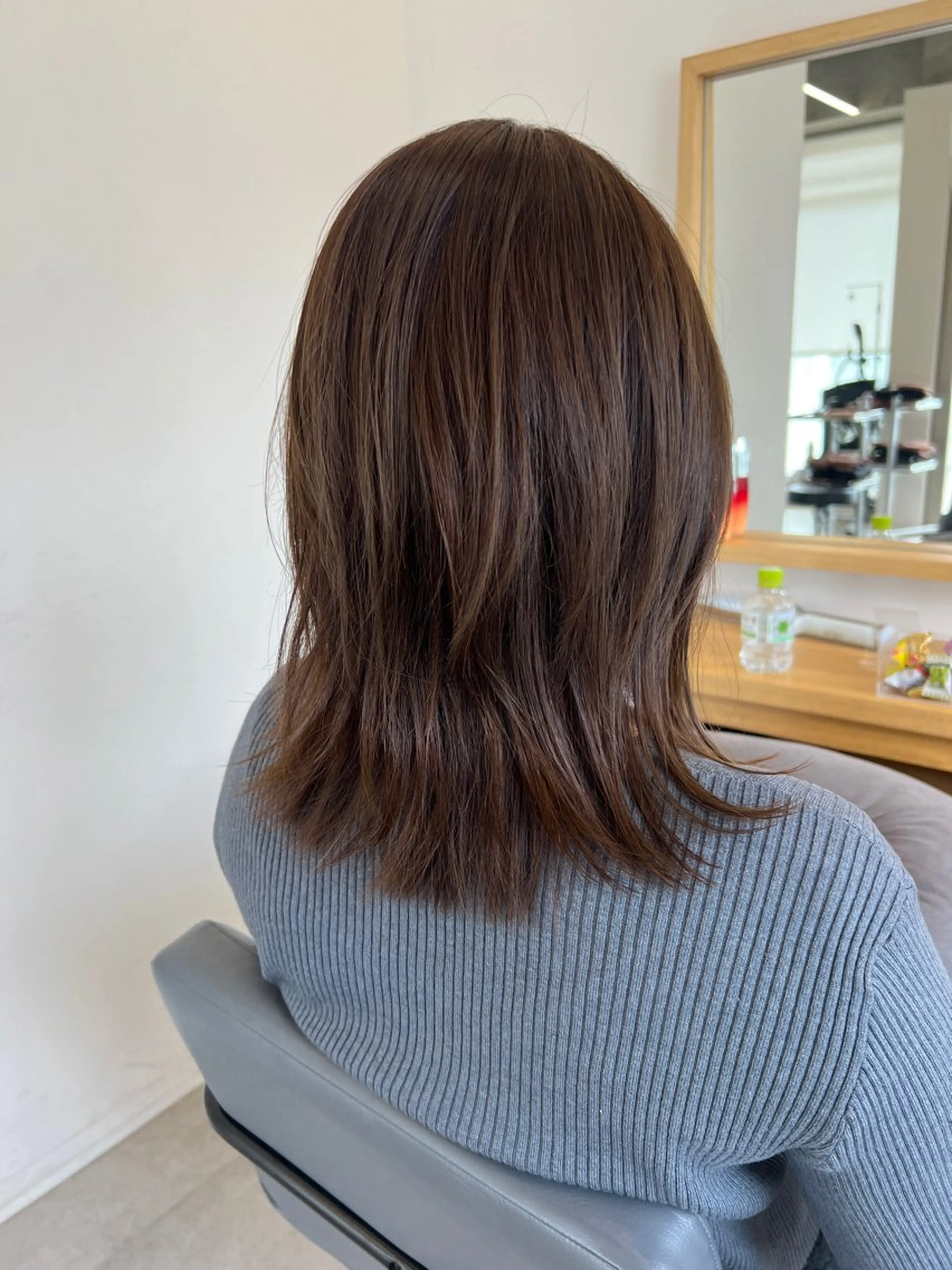 ミディアム カラー アッシュ ベージュカラー カット ヘアカラー トリートメント タナカ マヤ/金沢八景のヘアスタイル