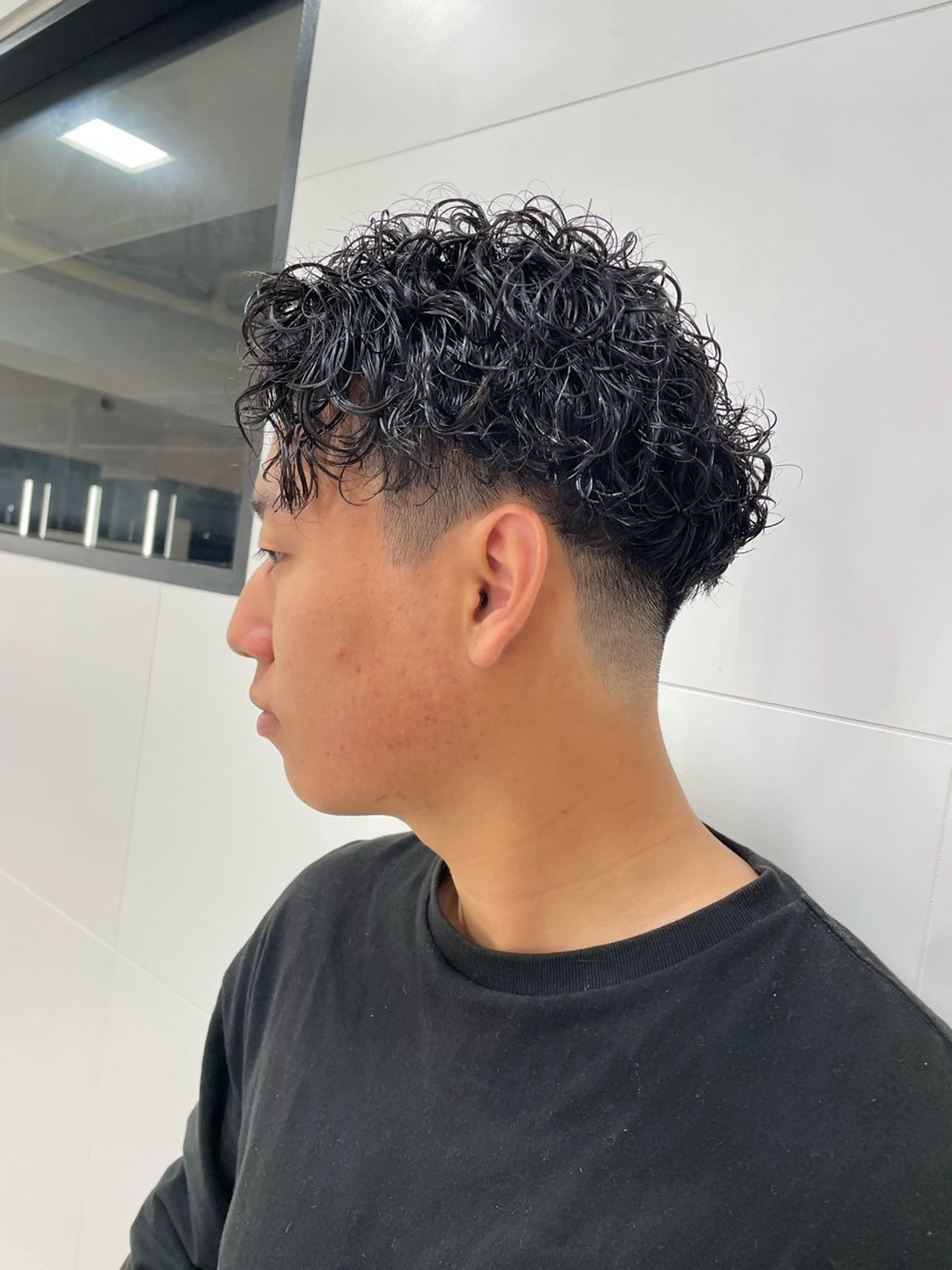 パーマ 稲吉 由莉穂のヘアスタイル