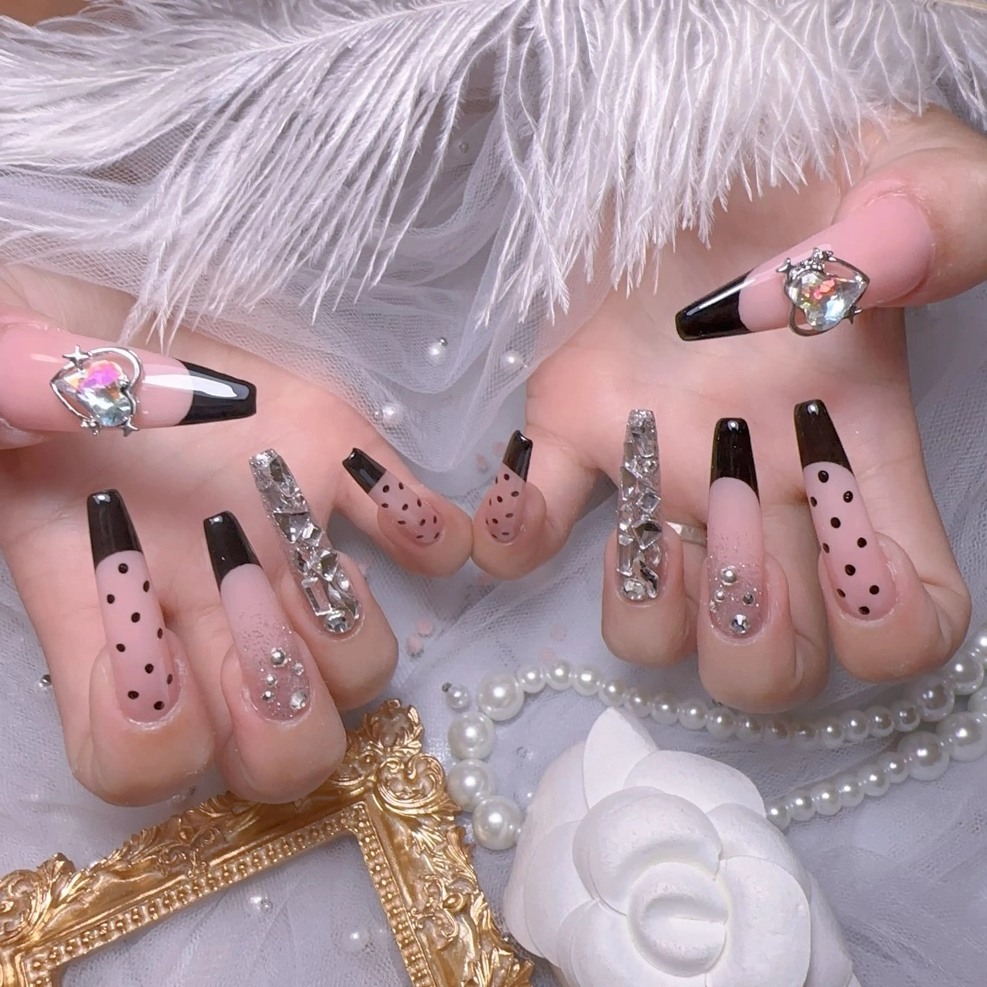 ネイル オーロラネイル フットネイル 韓国ネイル ラメ(グリッター) ラメグラデーション ハンドネイル Belle nail salon 新小岩のネイルデザイン