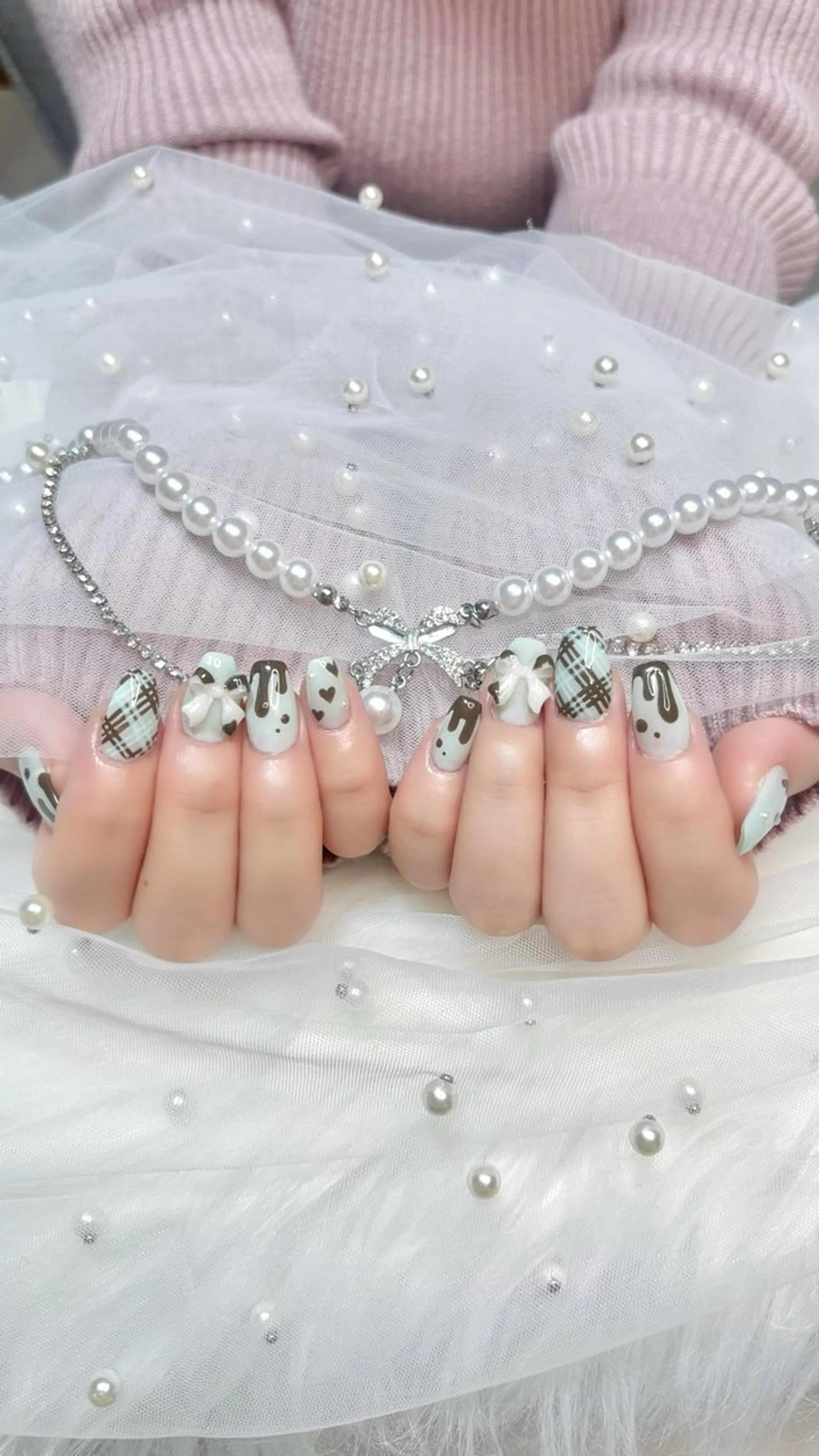 ネイル Fam-er赤坂店所属・Fam-er Akiのネイルデザイン