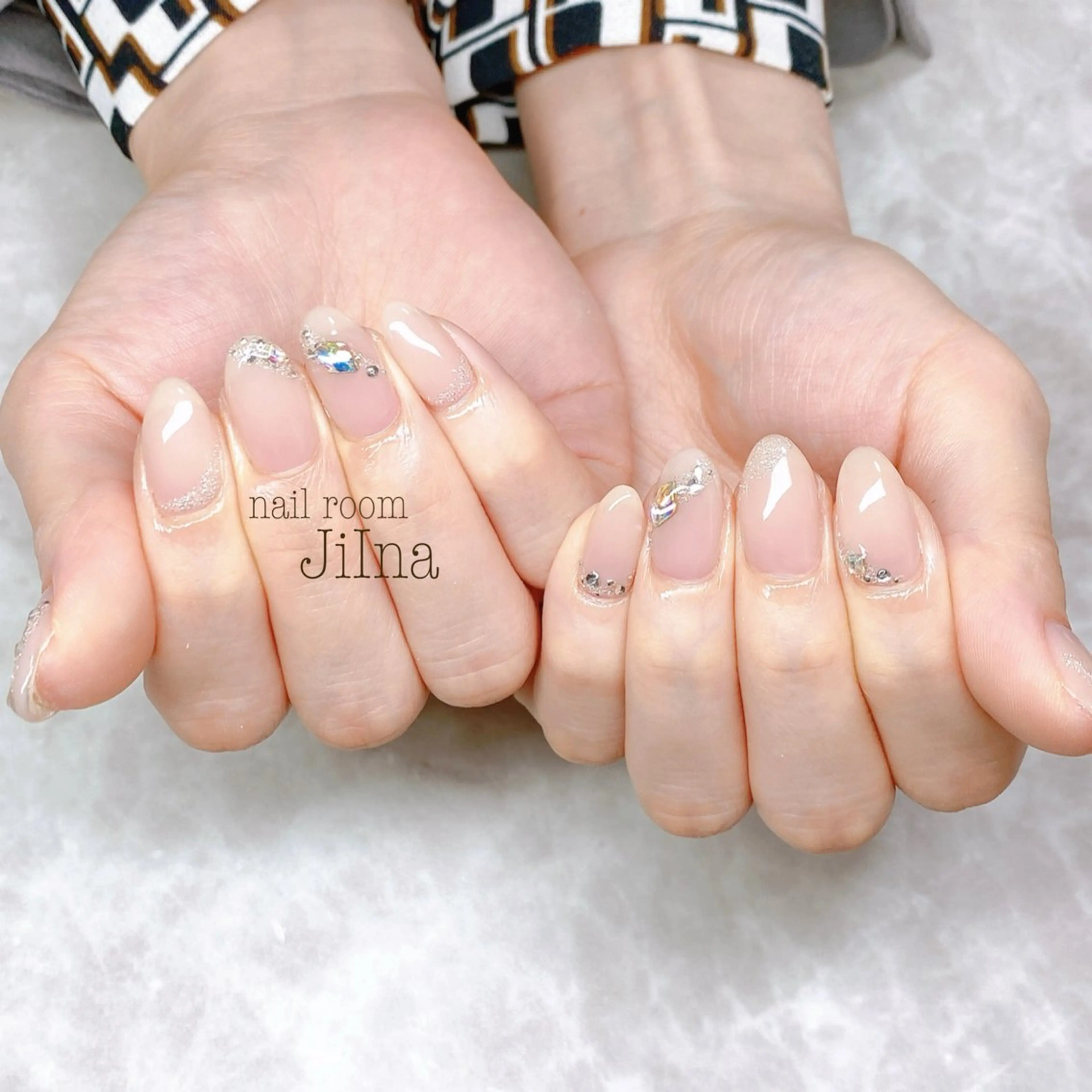 ネイル 持ち込み JiIna nailのネイルデザイン