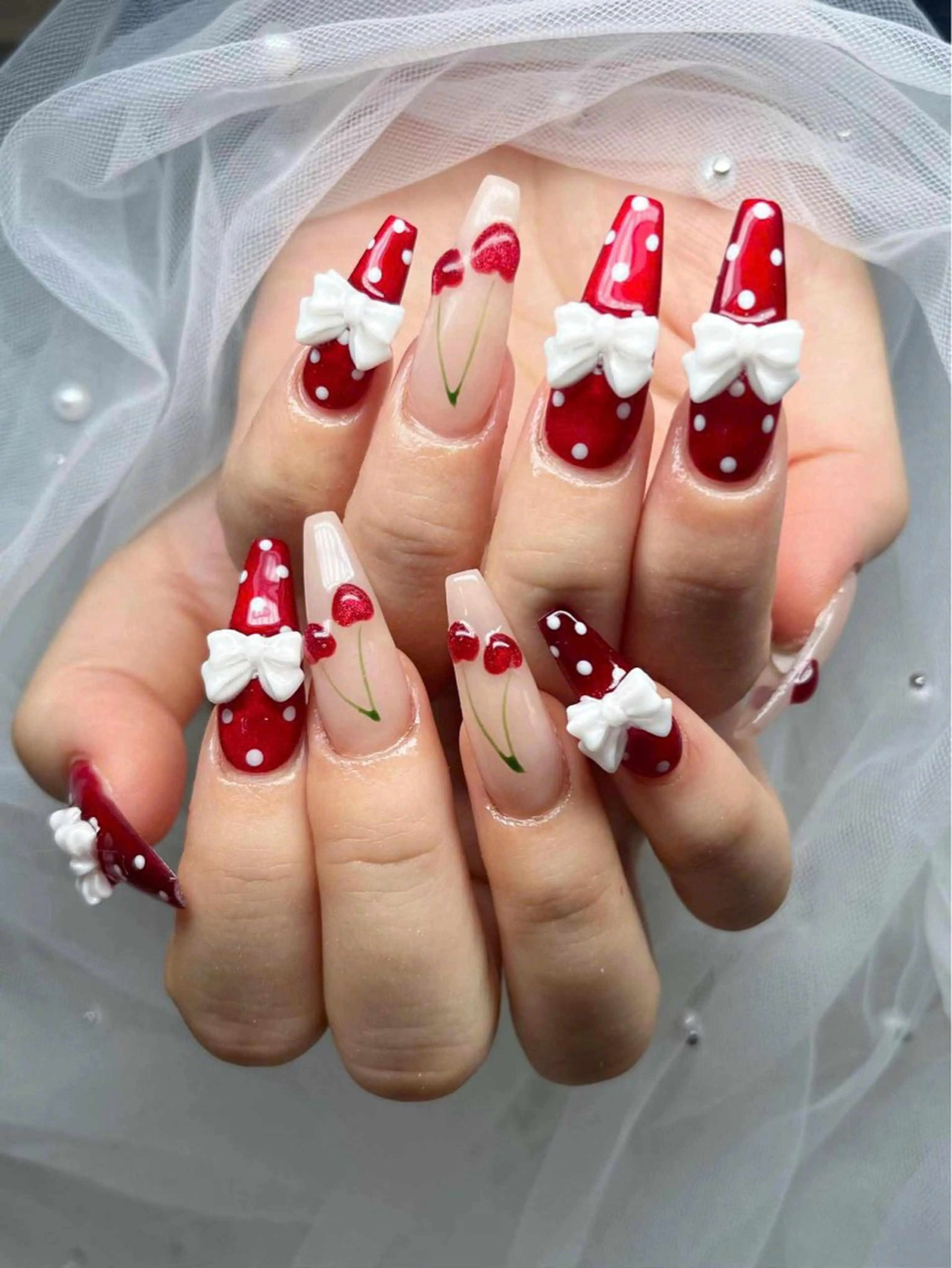 ネイル オーロラネイル フレンチネイル ジェルネイル ハロウィン 韓国ネイル ハンドネイル H.baby Nail Salonのネイルデザイン