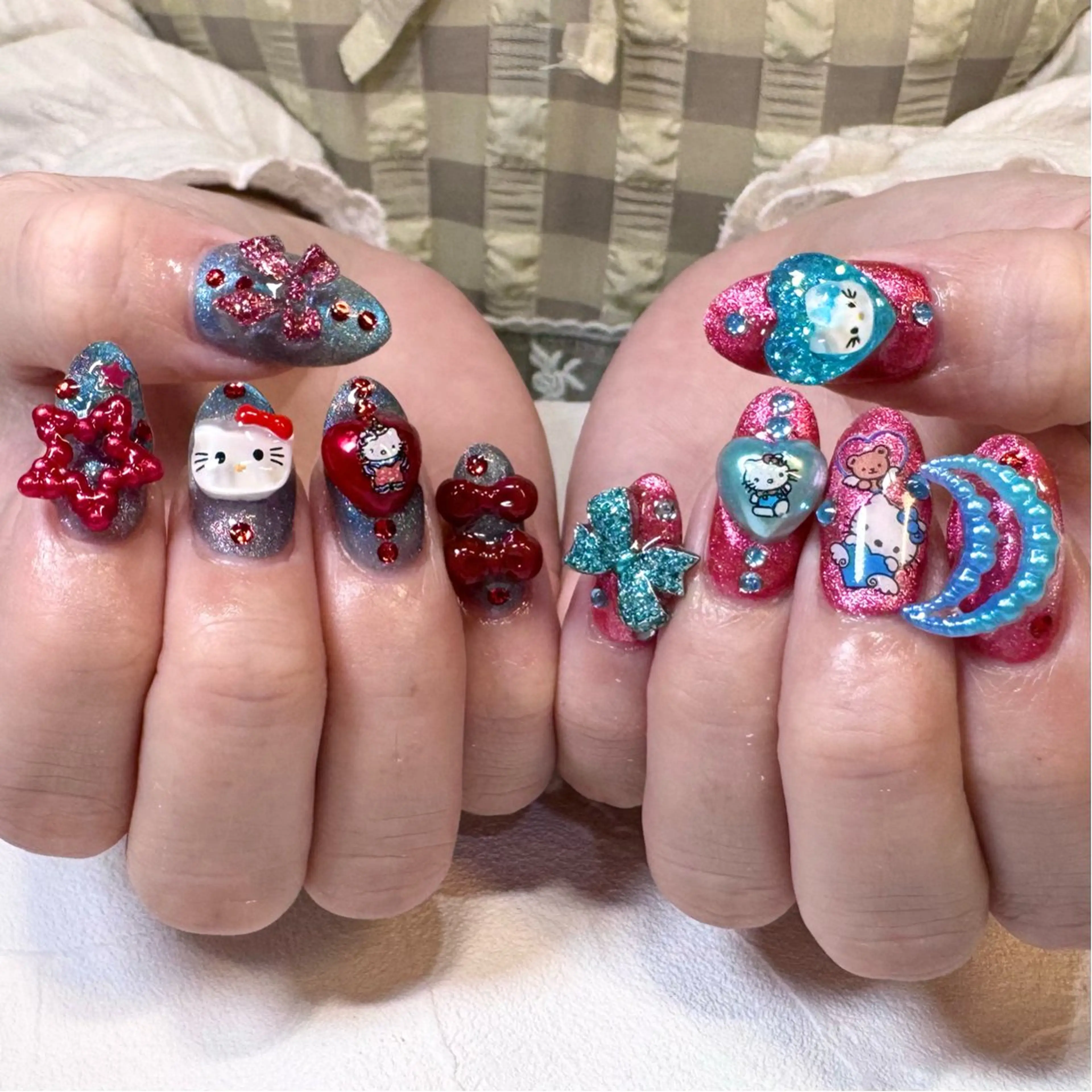 ネイル RIEKO🍒 ワンホン♡推しネイルのネイルデザイン