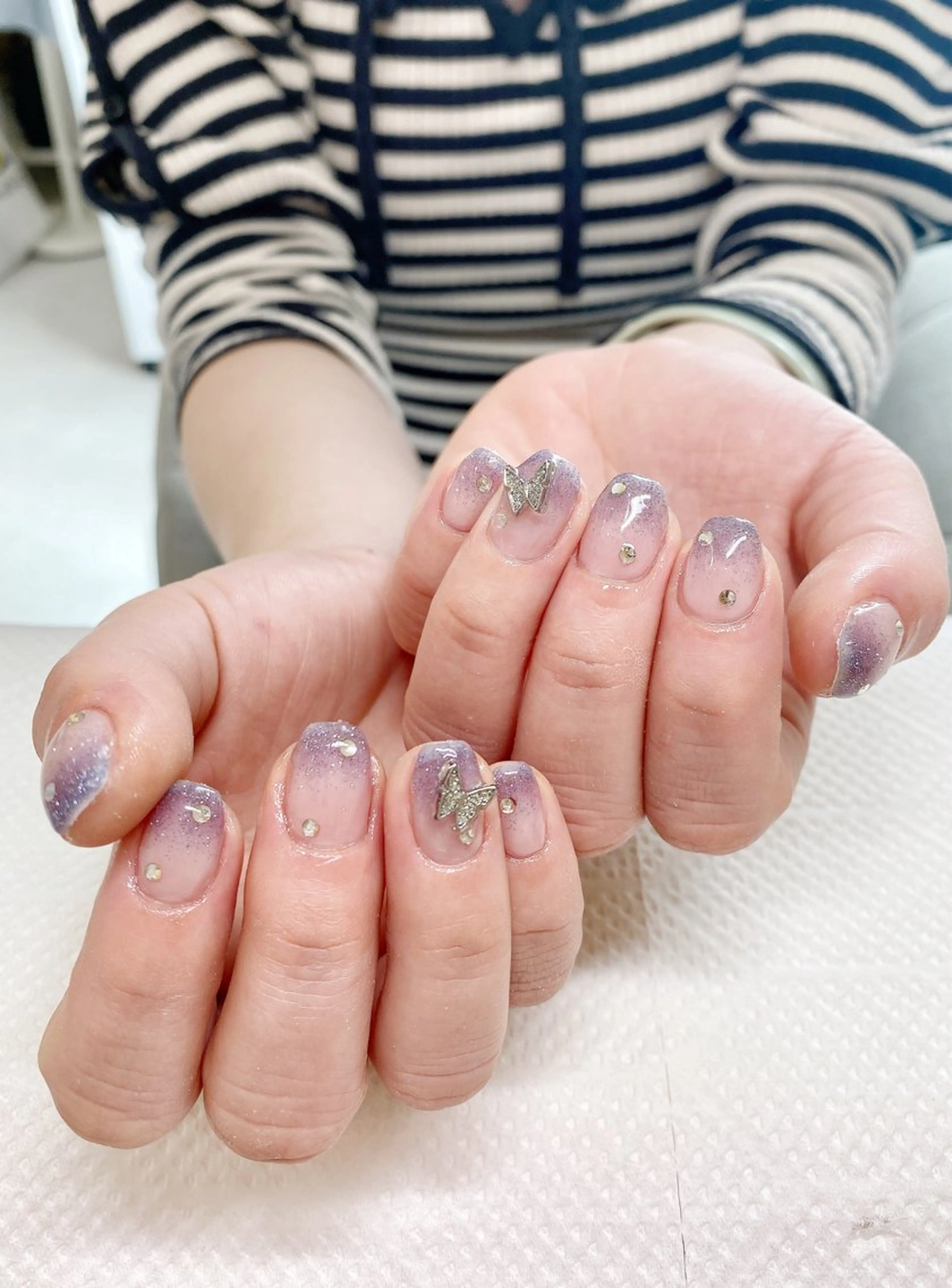 ネイル LEDアイラッシュ ∩_∩アオイのマツエク・マツパデザイン