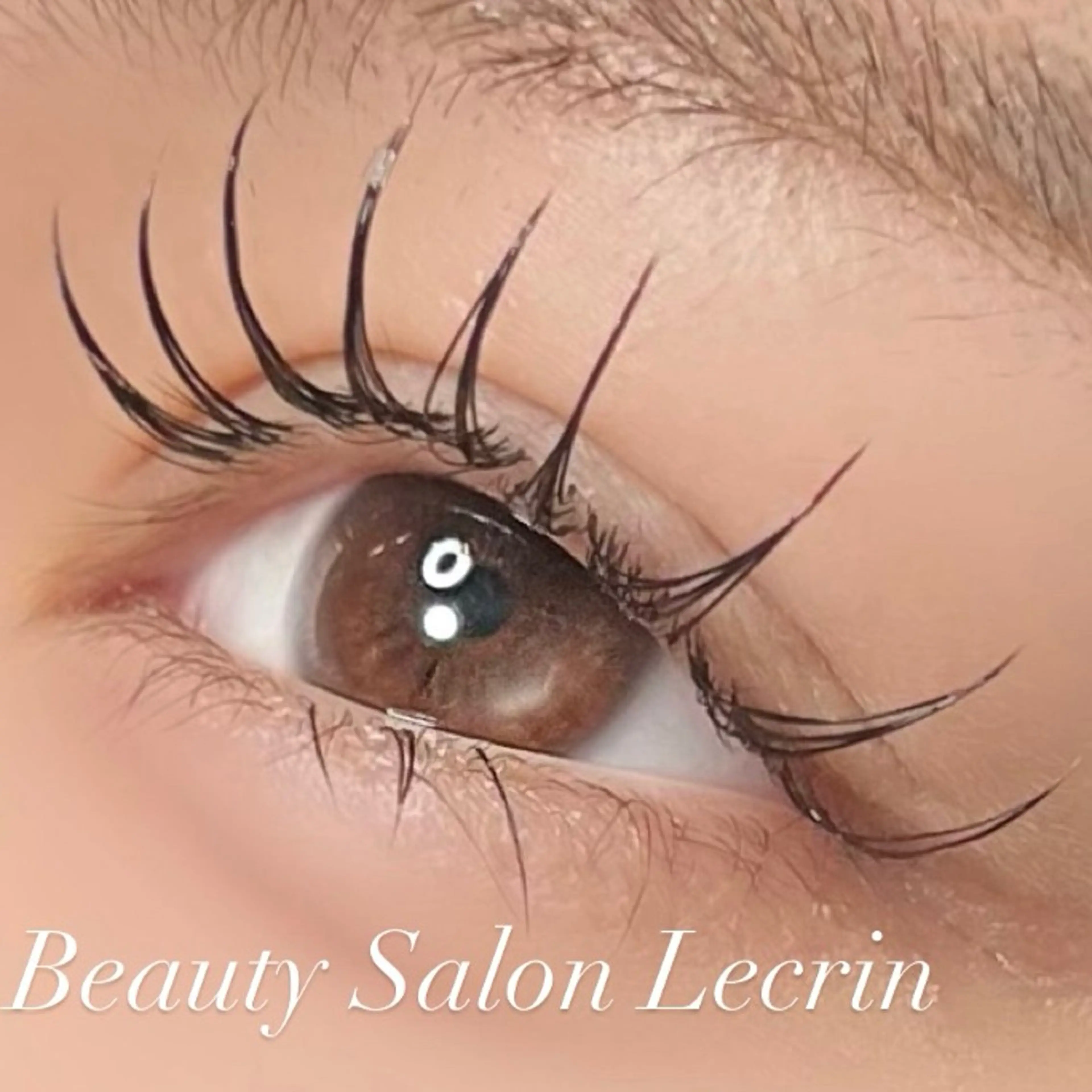 フラットラッシュ120本まで💖の写真