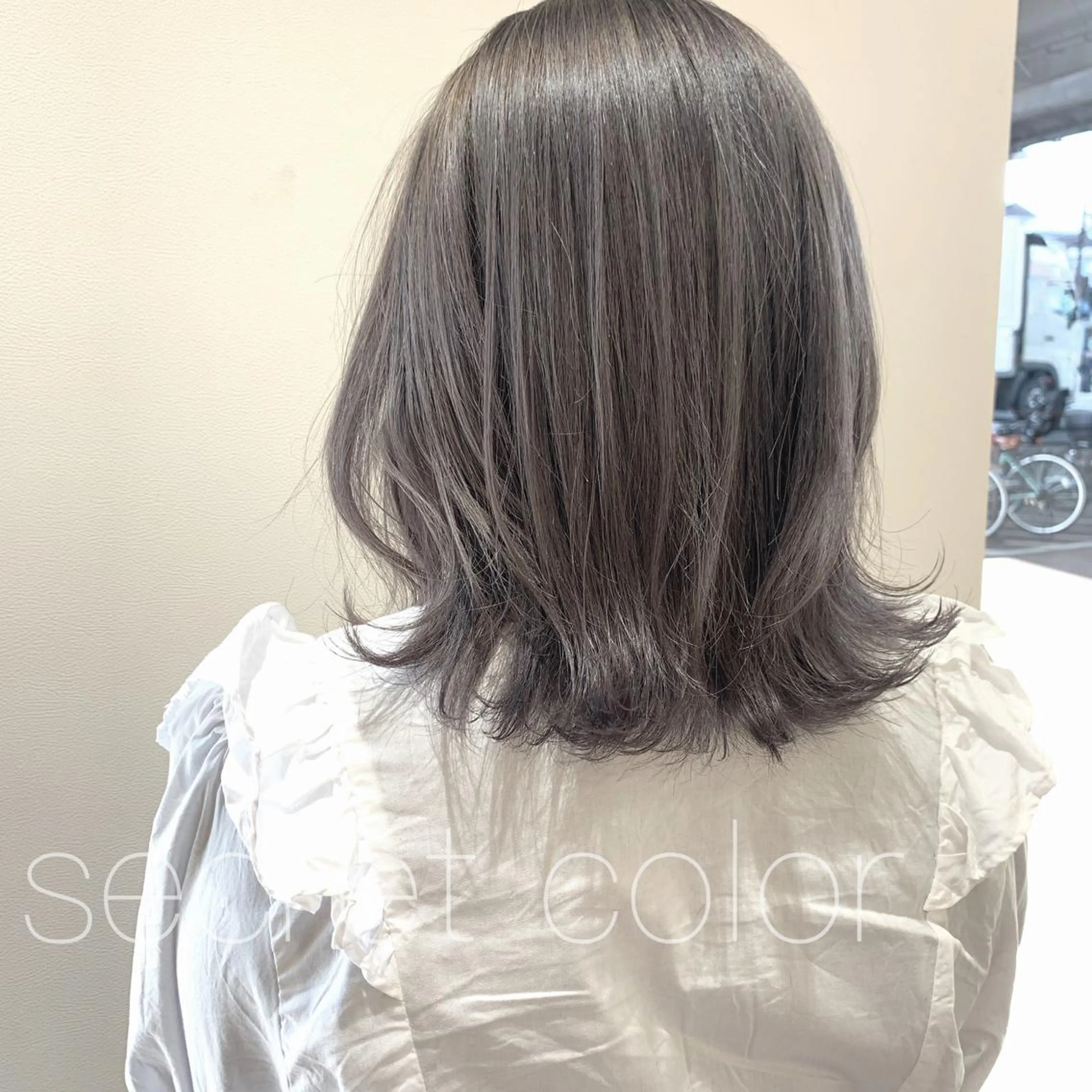 ミディアム 透明感カラー 金村真子のヘアスタイル