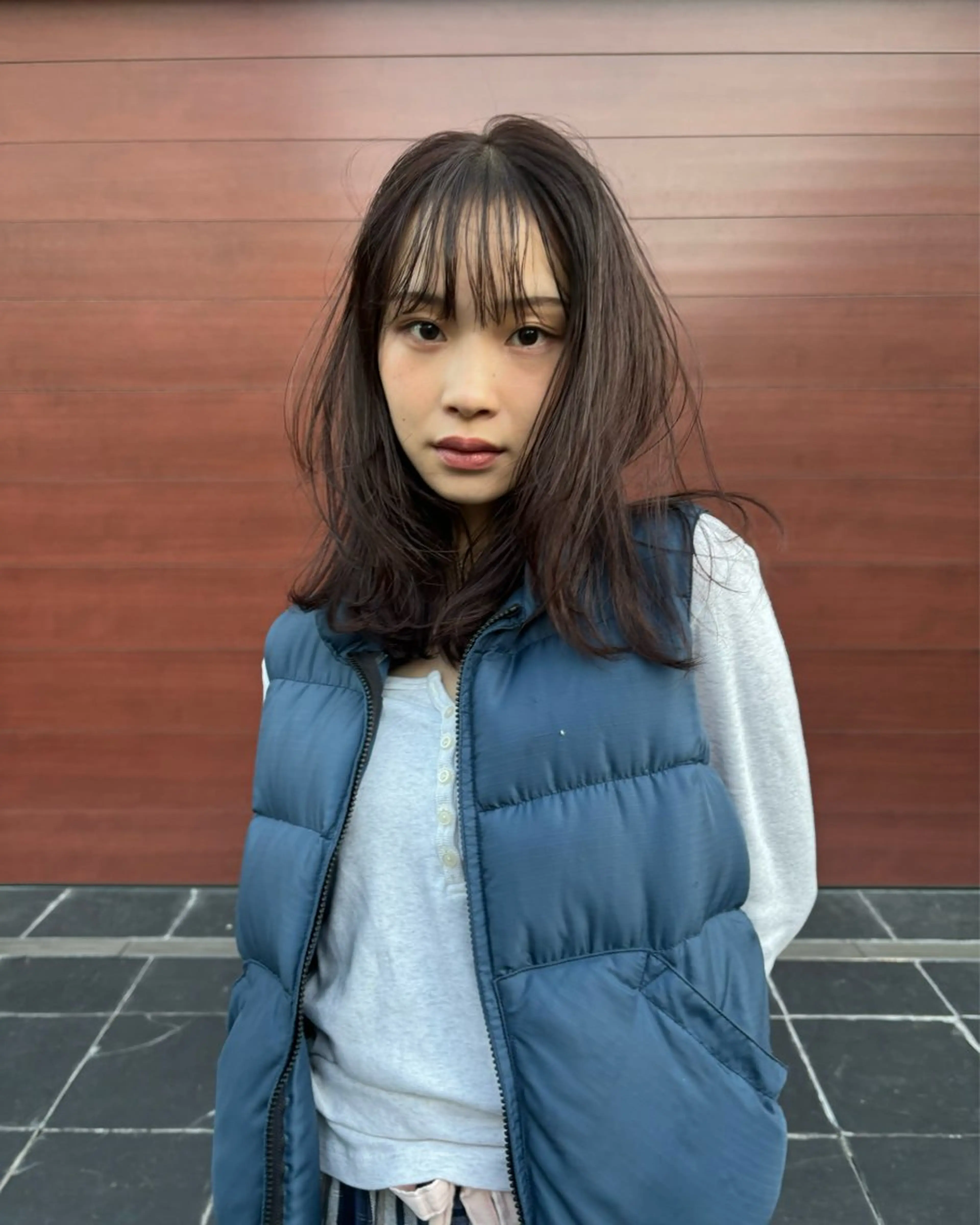 セミロング カラー アッシュ アッシュブラウン ベージュカラー ブラウンカラー ブラウンベージュ living所属・艶感カラー/レイヤー /chihanaのヘアスタイル