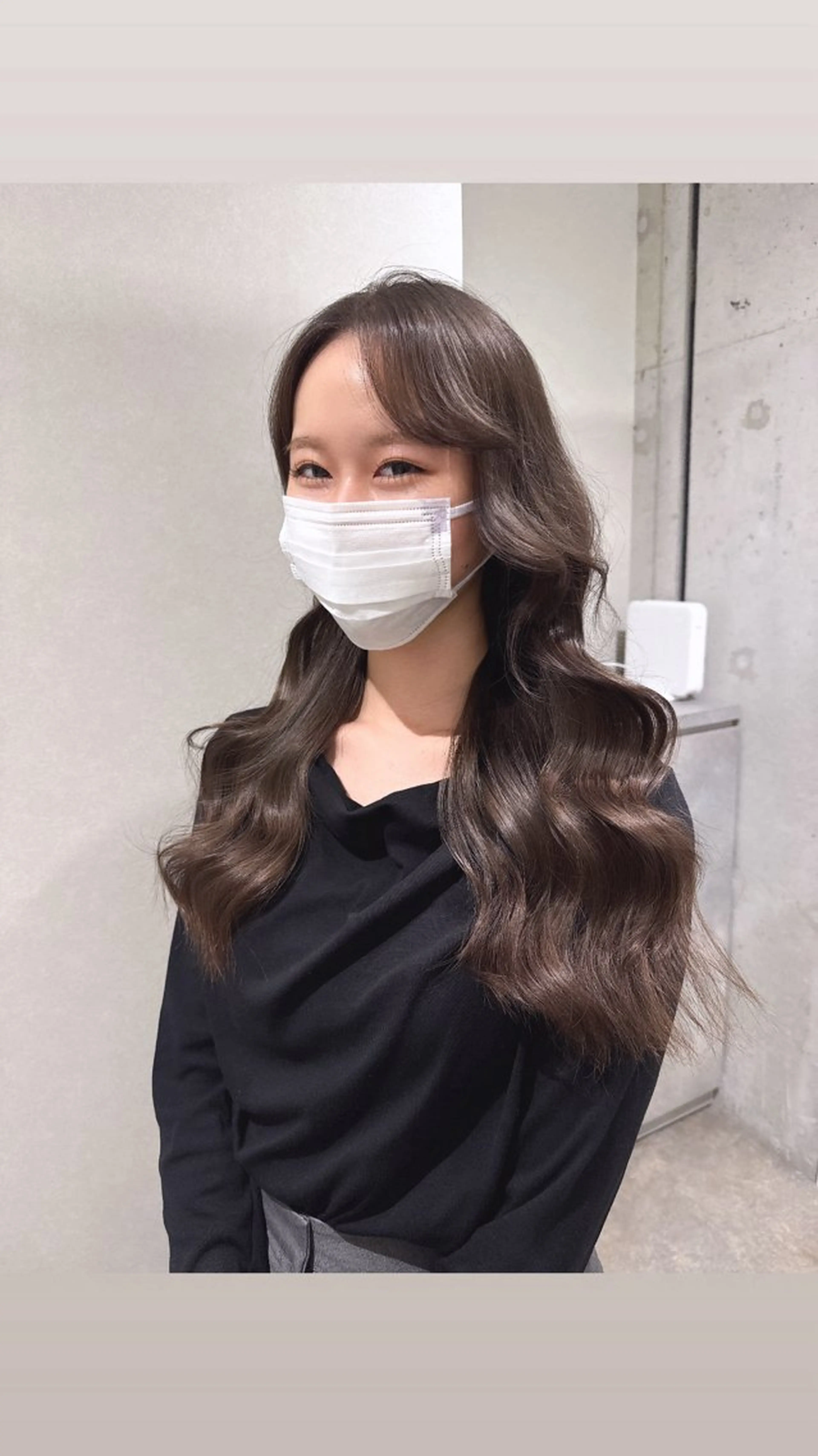 セミロング Rita/髪質改善 /透明感カラーのヘアスタイル