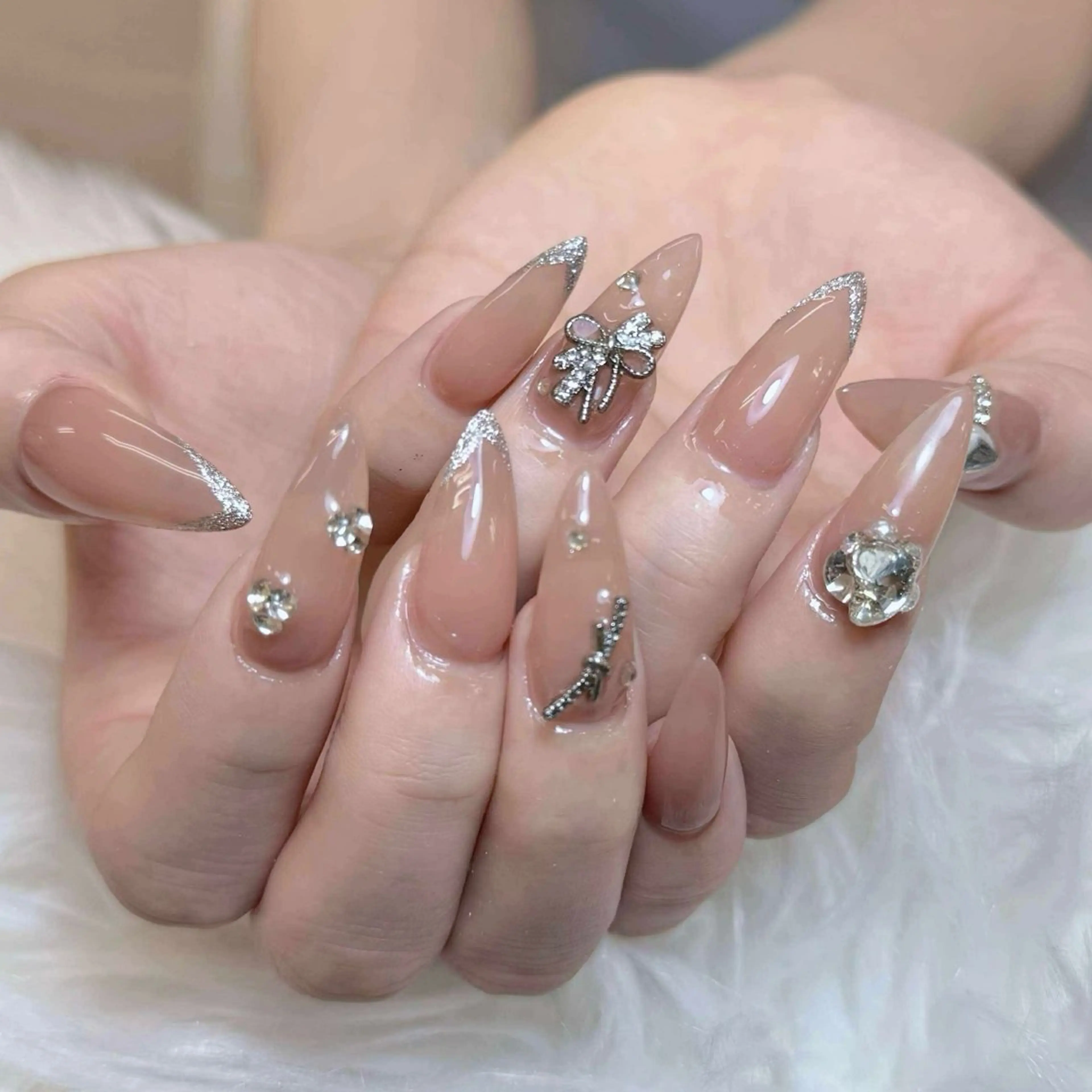 ネイル アートネイル オーロラネイル チークネイル 長さ出し フットネイル ハンドネイル Anh 高田馬場のネイルデザイン