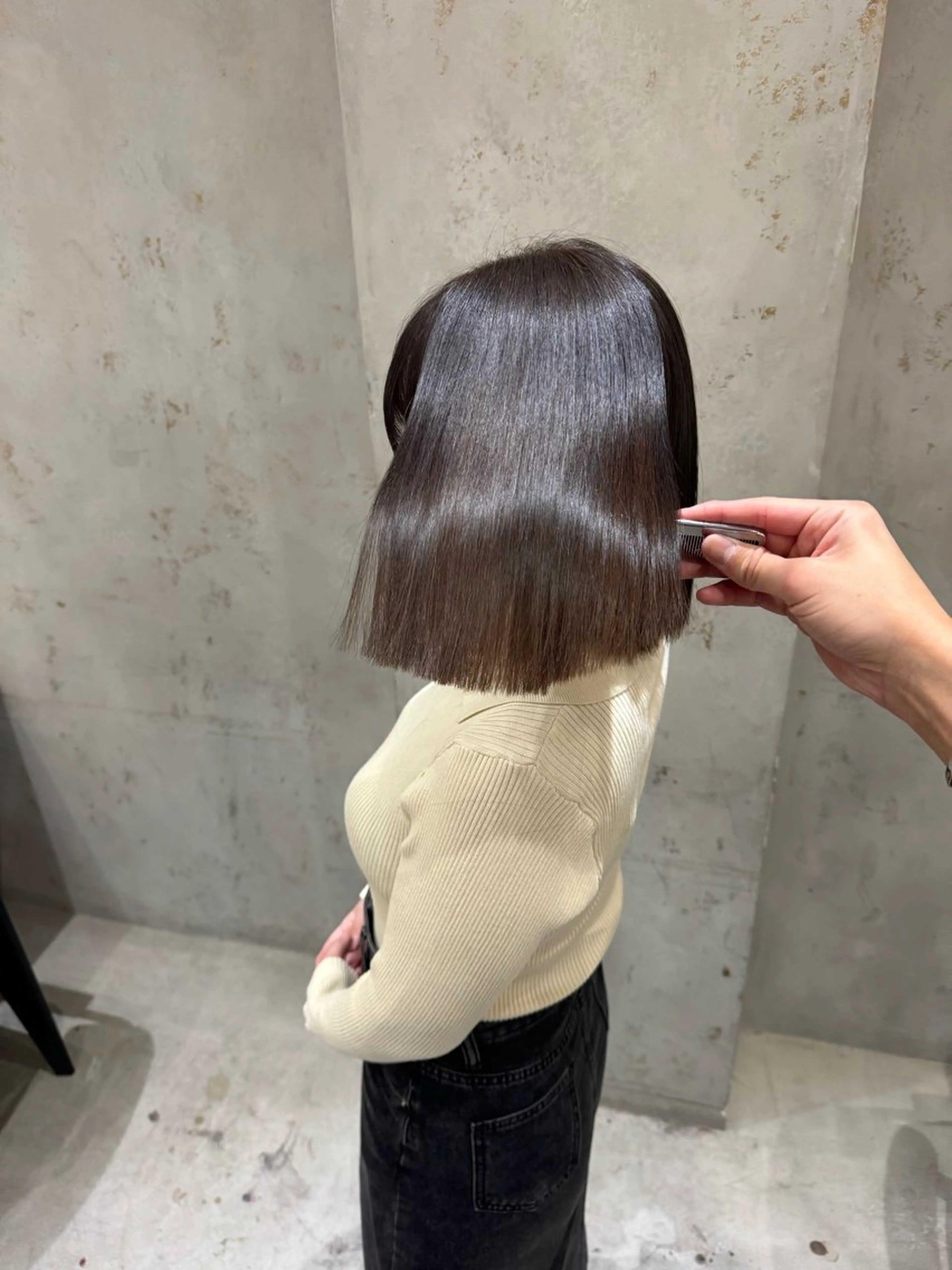 カラー レン/ミニボブ/ 切りっぱなしボブのヘアスタイル