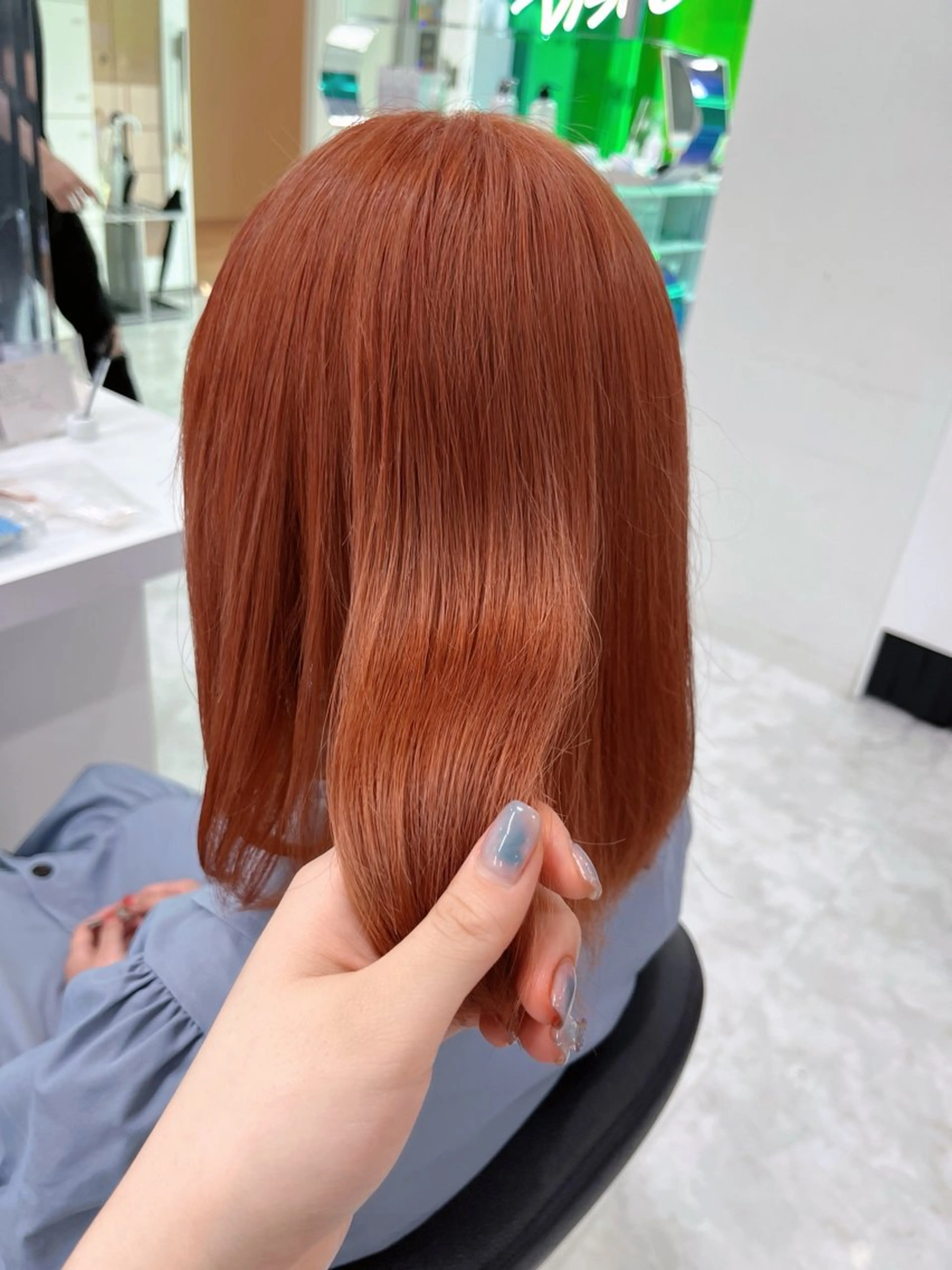 ミディアム カラー 淡めベージュ🤎ショ ート🤎Kiyokaのヘアスタイル