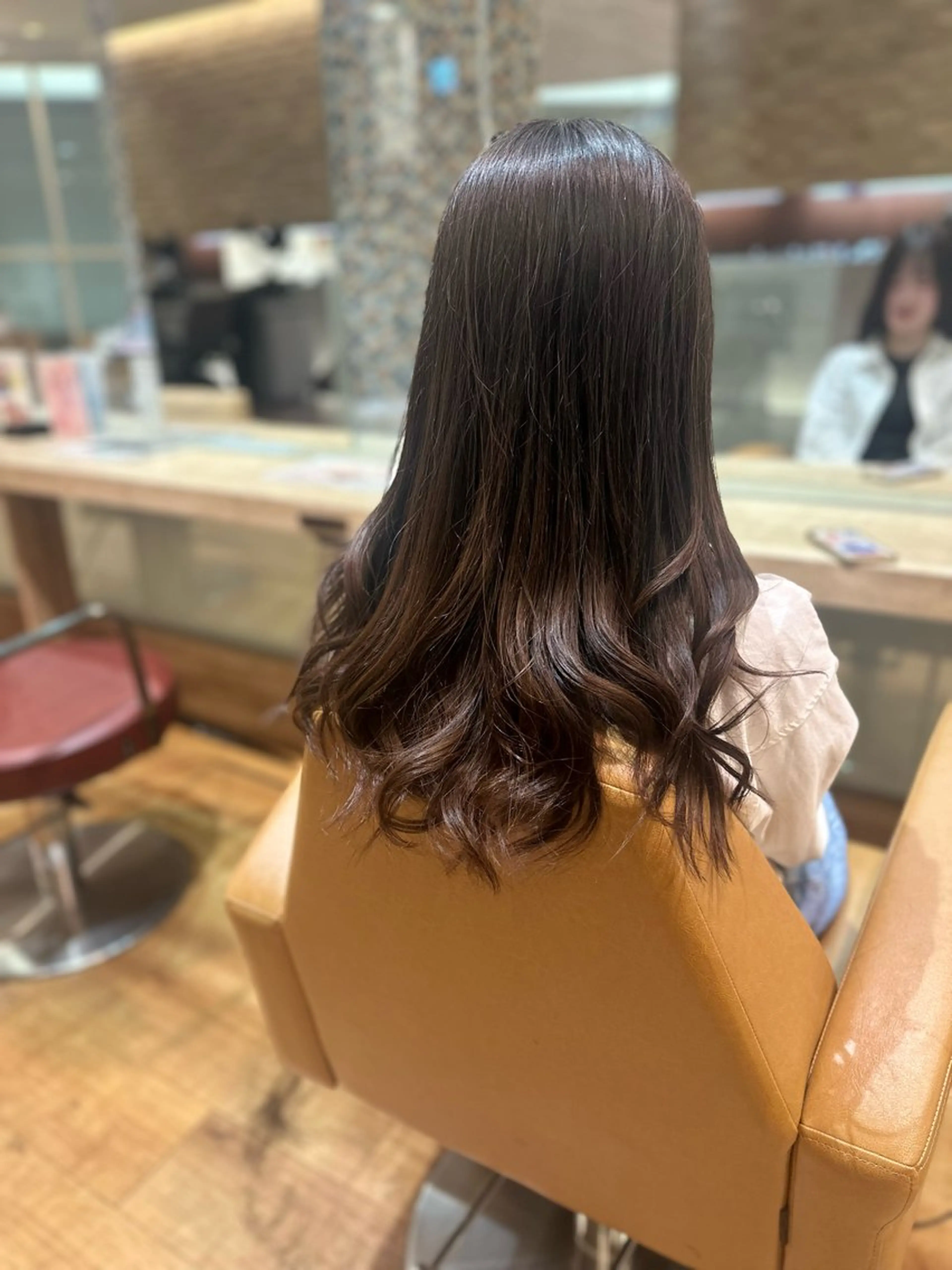 ロング lovehairスマーク伊勢崎店所属・岩崎 桃子のヘアスタイル