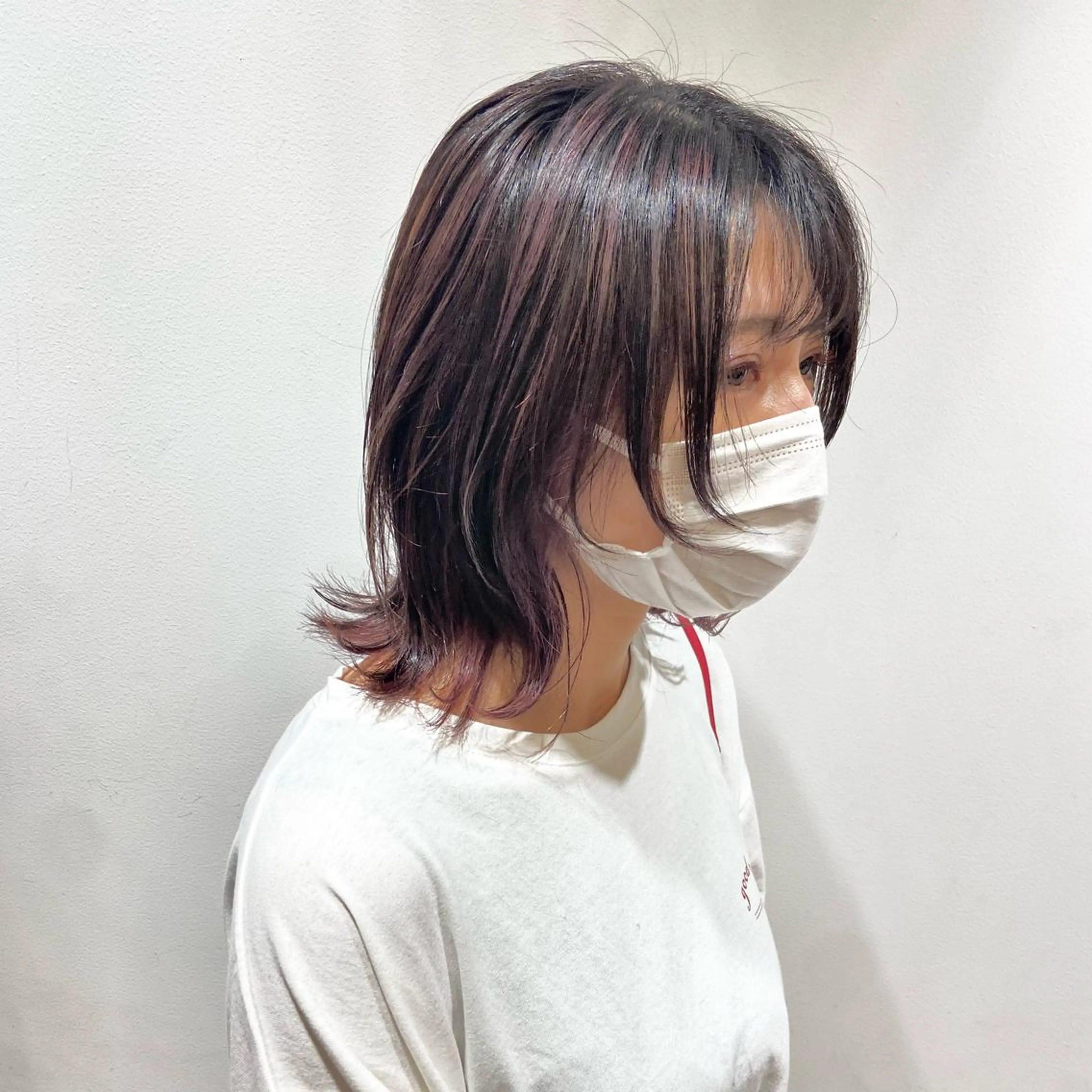 ショート カラー ヘアカラー 🐺ウルフ/レイヤー 似合わせ‎🤍沙羅のヘアスタイル