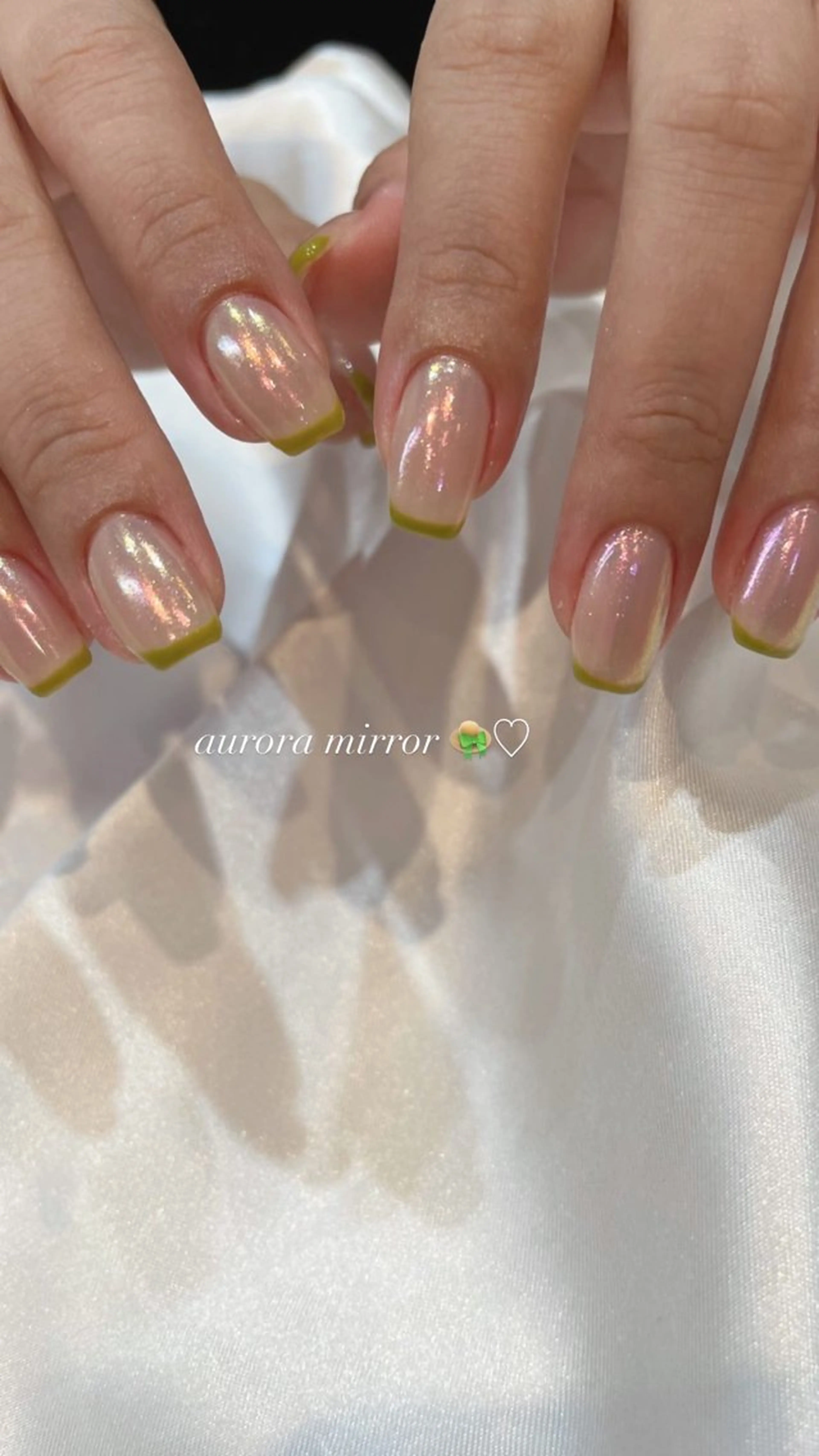 ネイル ハンドネイル classic 新横浜所属・山田 暉のネイルデザイン