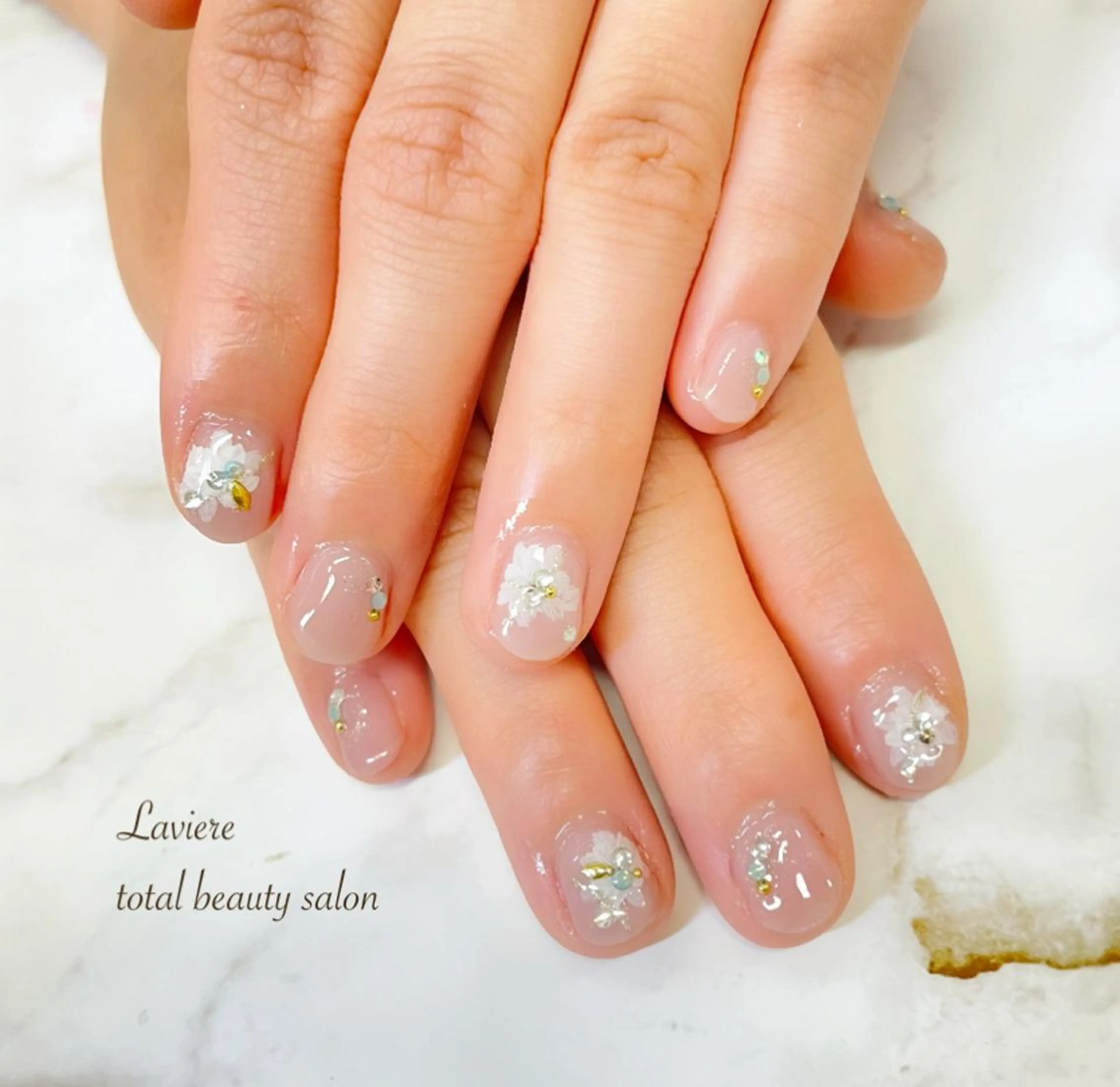 ネイル Laviere所属・Laviere nail&脱毛サロンのエステ・リラクイメージ