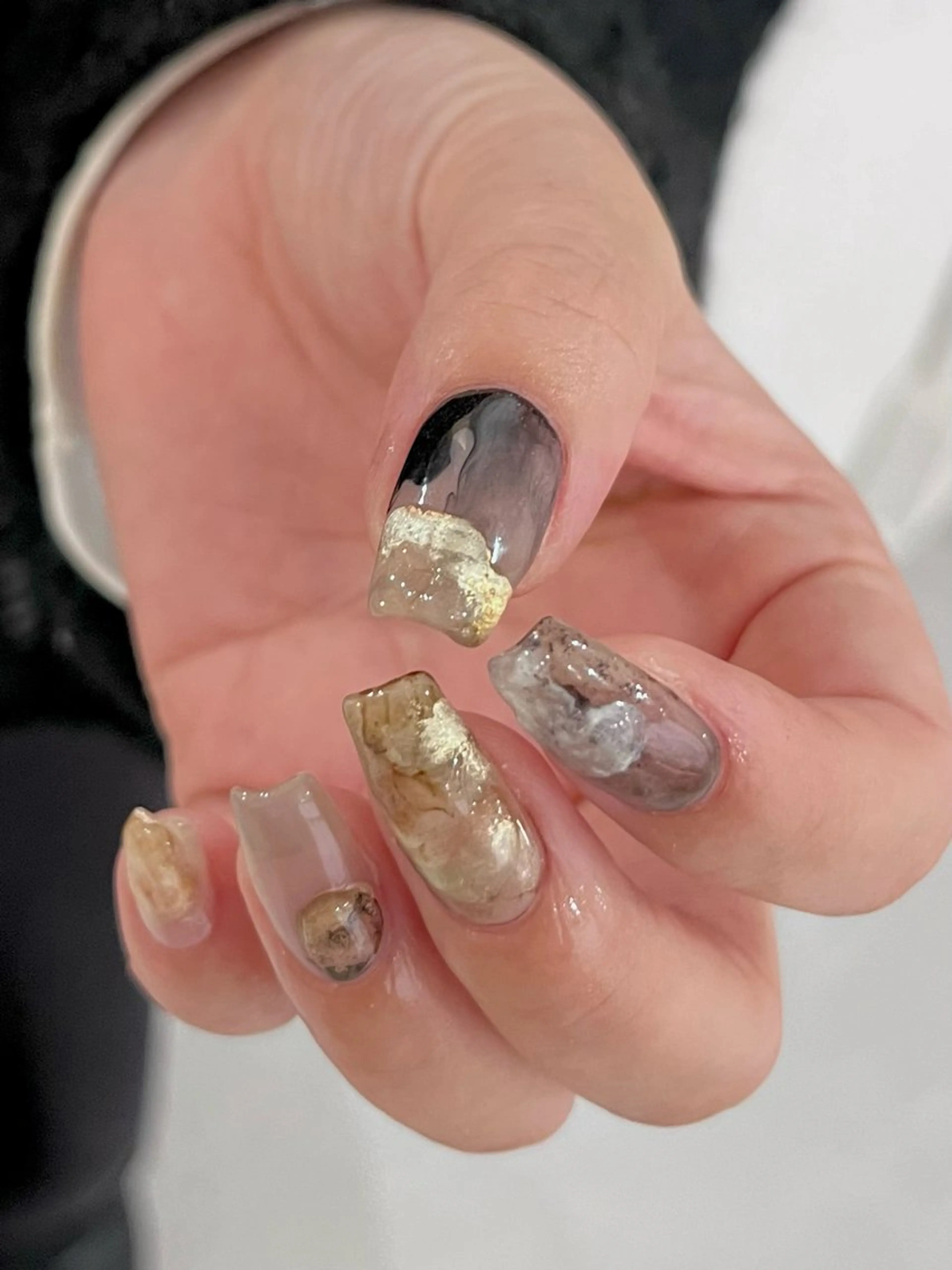 ネイル ハンドネイル LETTER_& SAKIのネイルデザイン