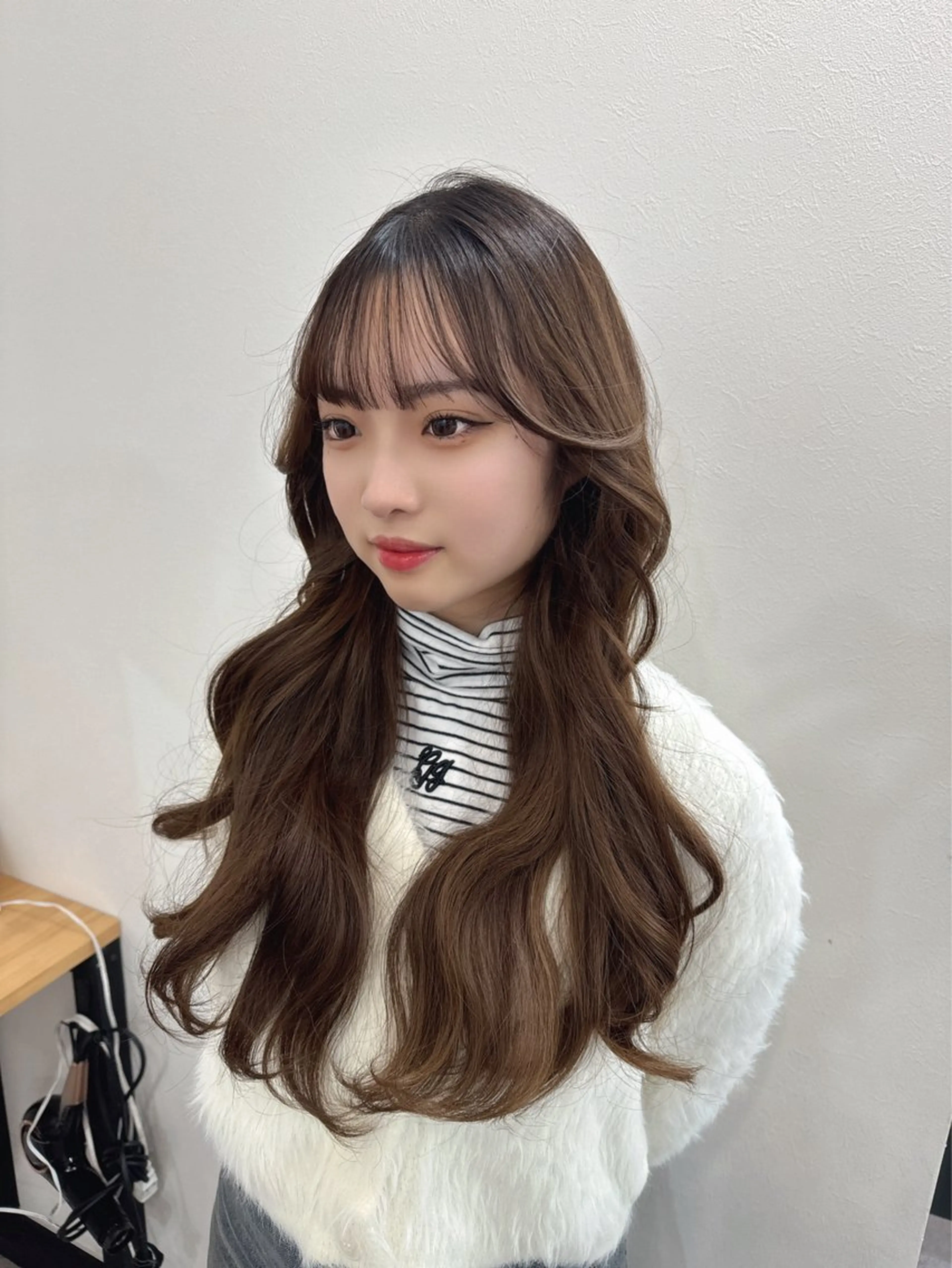 ロング kiti SAKAE所属・のり/顔まわり/韓国 /レイヤーカットのヘアスタイル