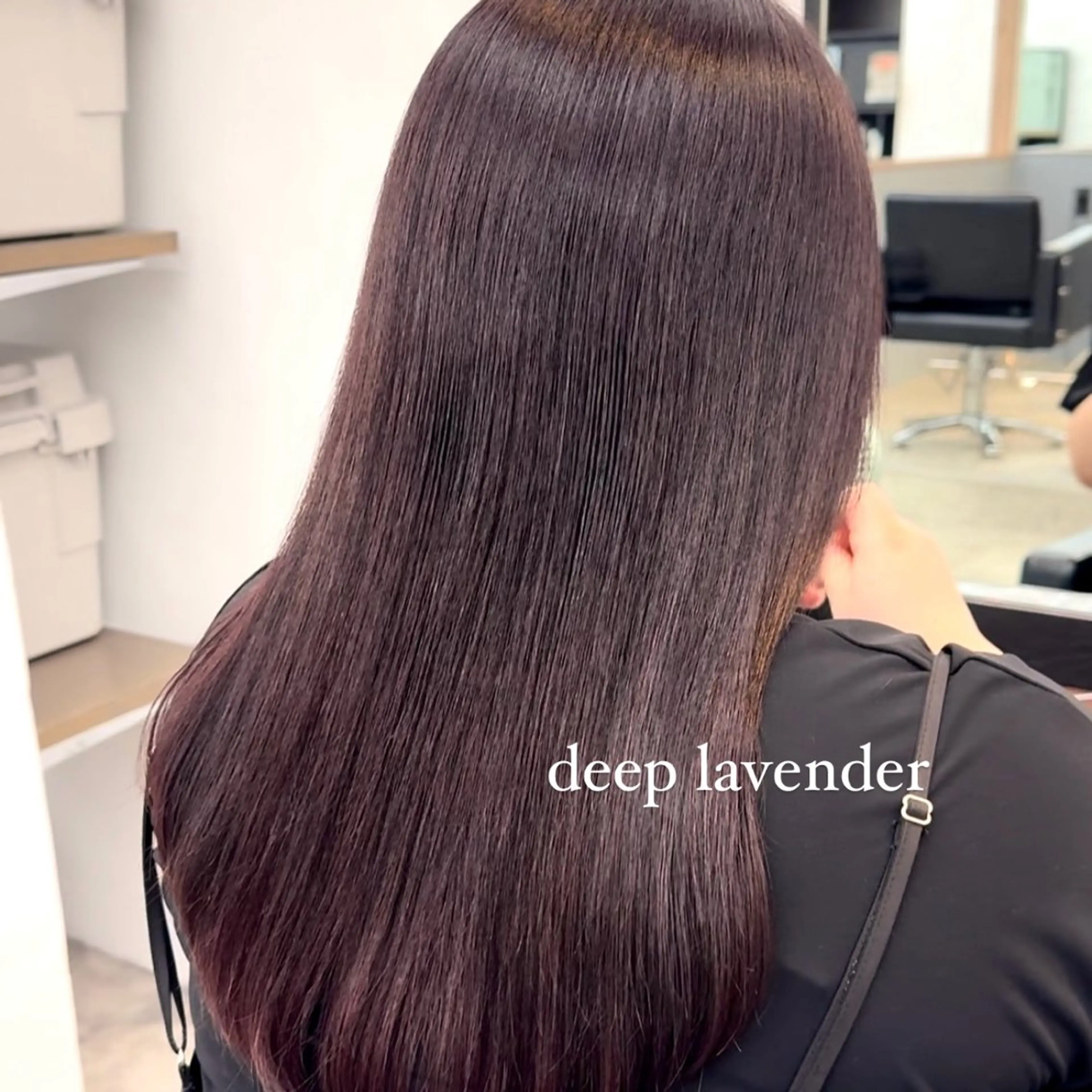 ミディアム カラー ヘアアレンジ ブリーチ ディープラベンダー ラベンダーカラー ブリーチなしカラー ボブ/レイヤー/ 艶髪/HANA💗のヘアスタイル