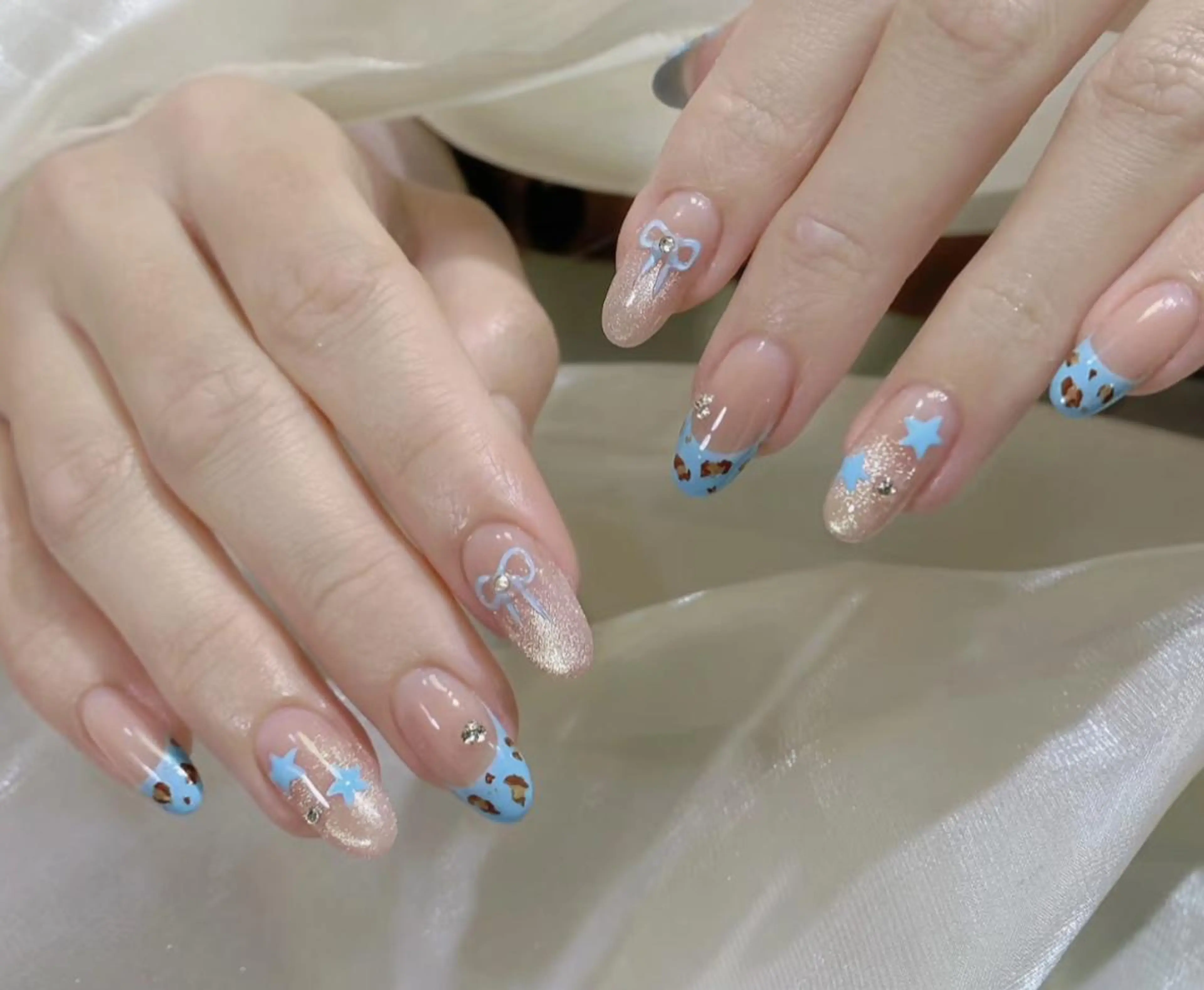 ネイル ハンドネイル 🎀 Ayaka_nailのネイルデザイン