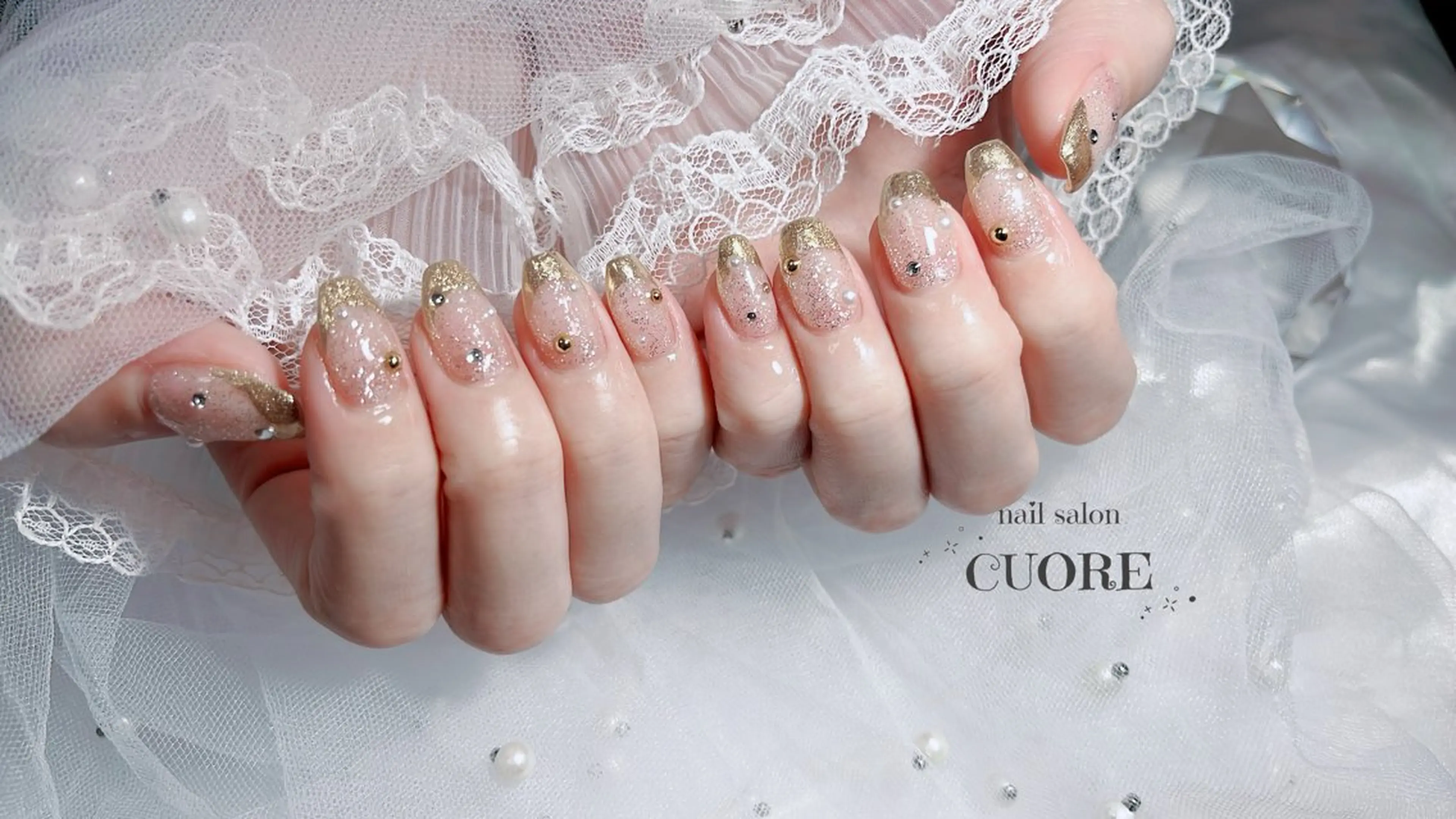ネイル フレンチネイル キラキラネイル ラメ(グリッター) ミラーネイル ハンドネイル CUORE____nail所属・nail salon CUOREのネイルデザイン