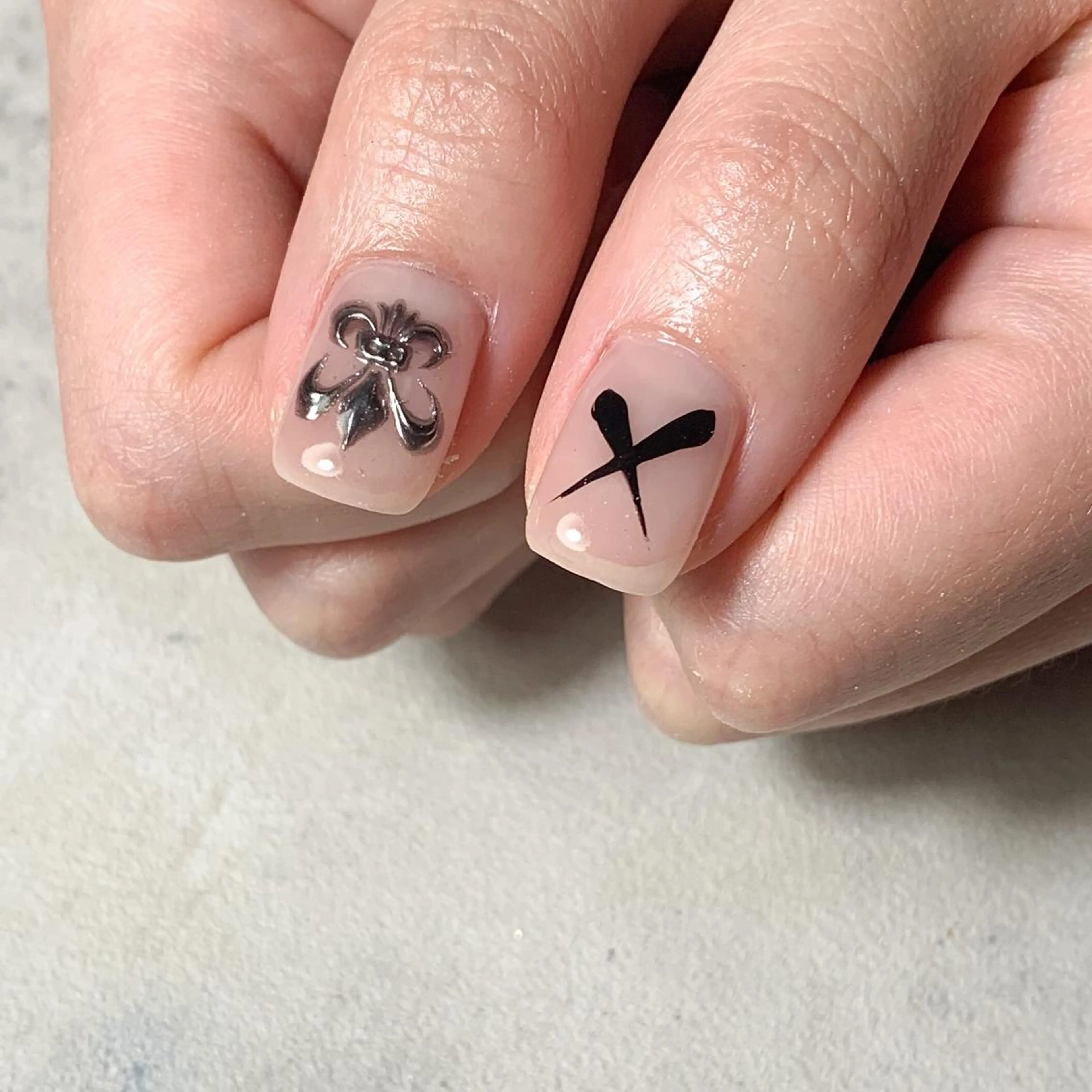 ネイル atelier FIORITURA所属・FIORITURA aiのネイルデザイン