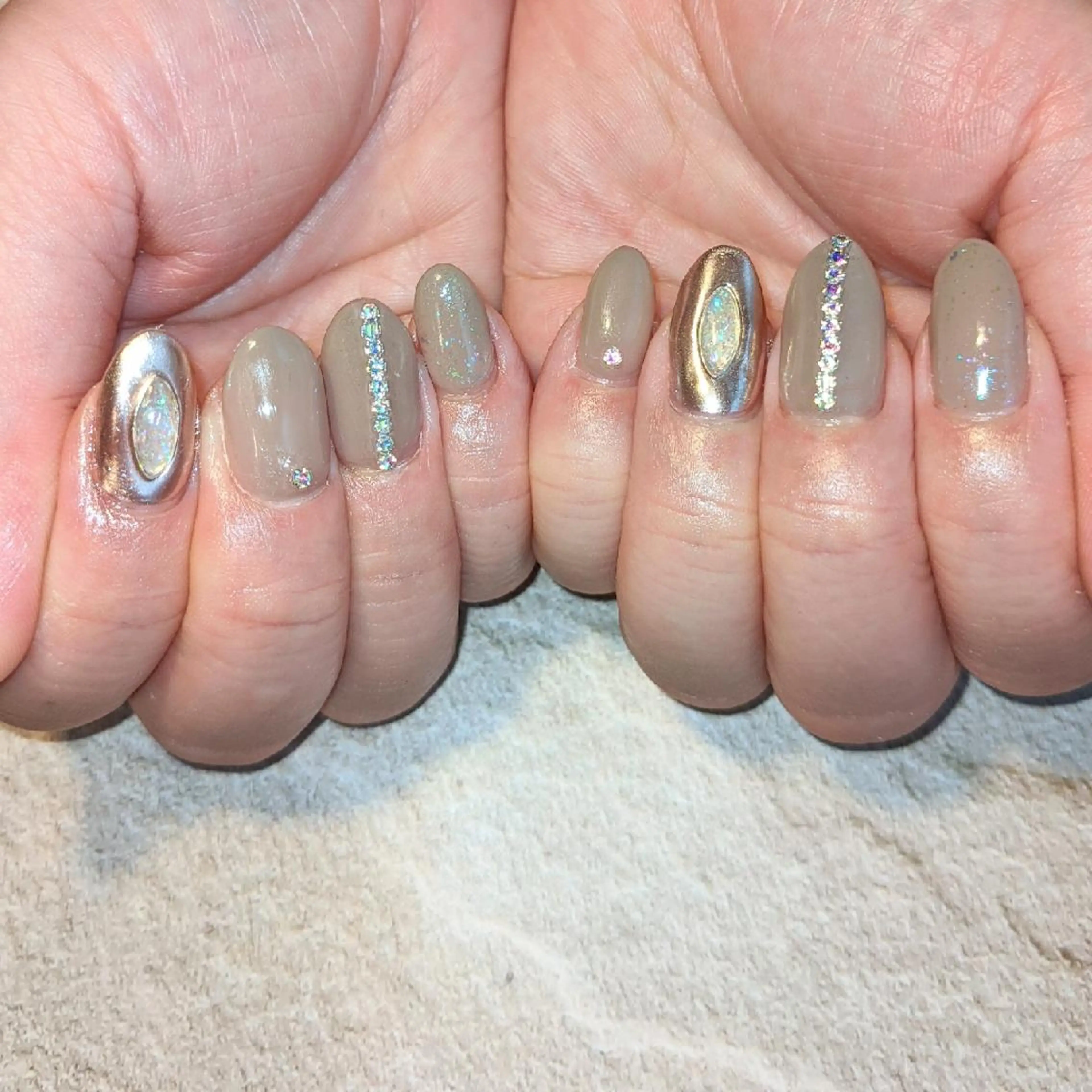 ネイル ｱｲﾗｯｼｭ ﾈｲﾙ ｻﾛﾝ つけるのマツエク・マツパデザイン