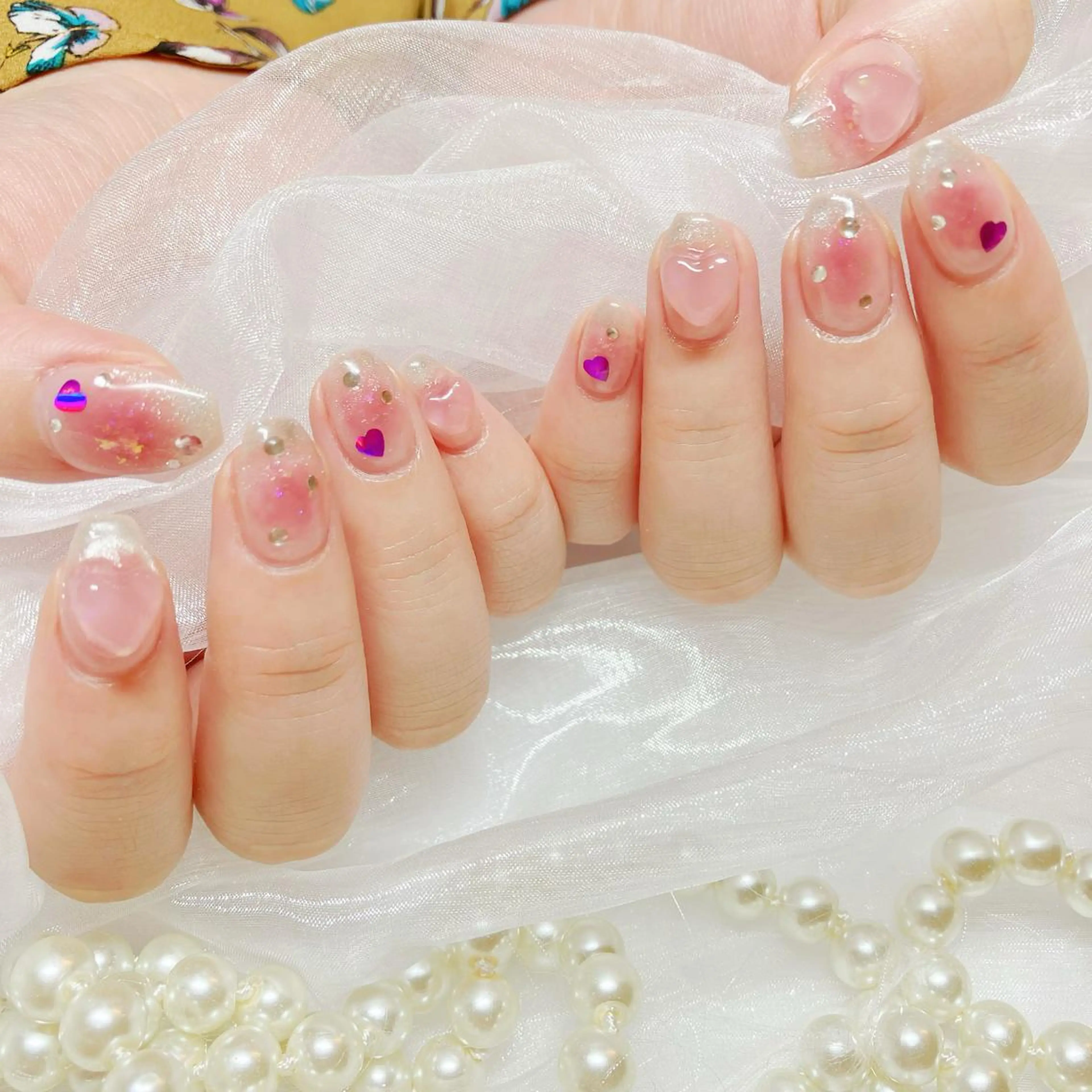 ネイル オーロラネイル フラッシュネイル ジェルネイル 氷ネイル・うるうるネイル キラキラネイル Amour baseのネイルデザイン