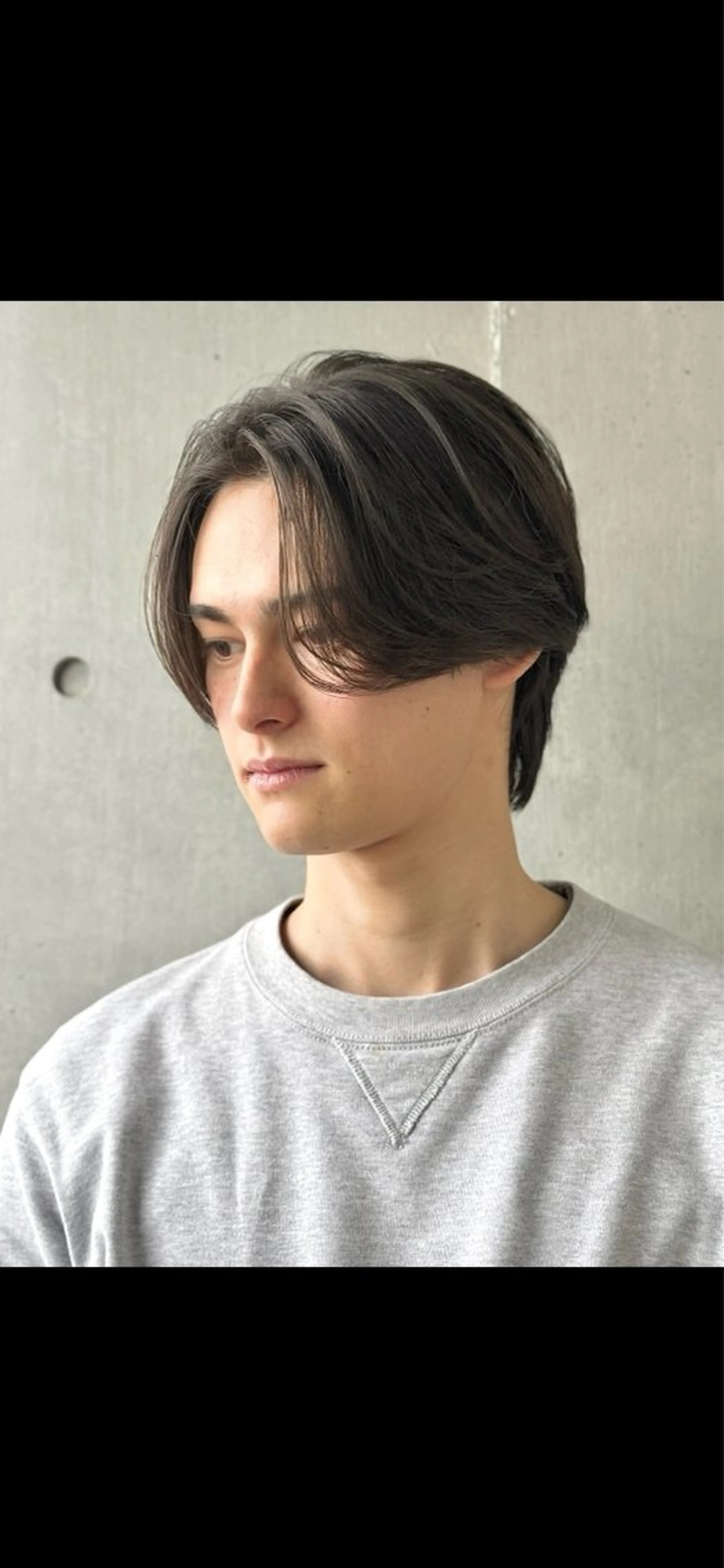 メンズ カット メンズ専門/センター パート/根本 彩永のヘアスタイル