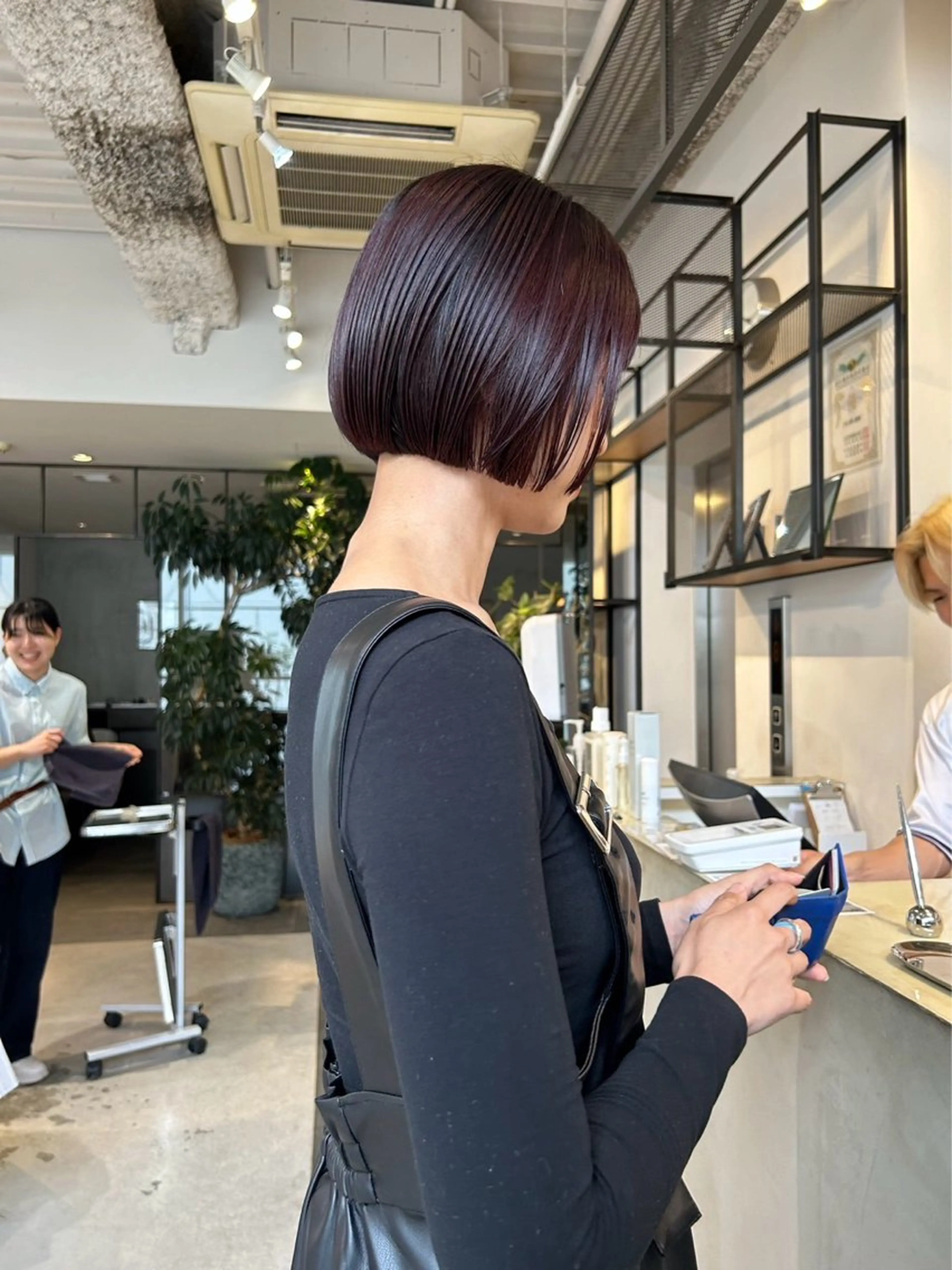 ショート カラー ボブ FILMS所属・タグチ アスカのヘアスタイル