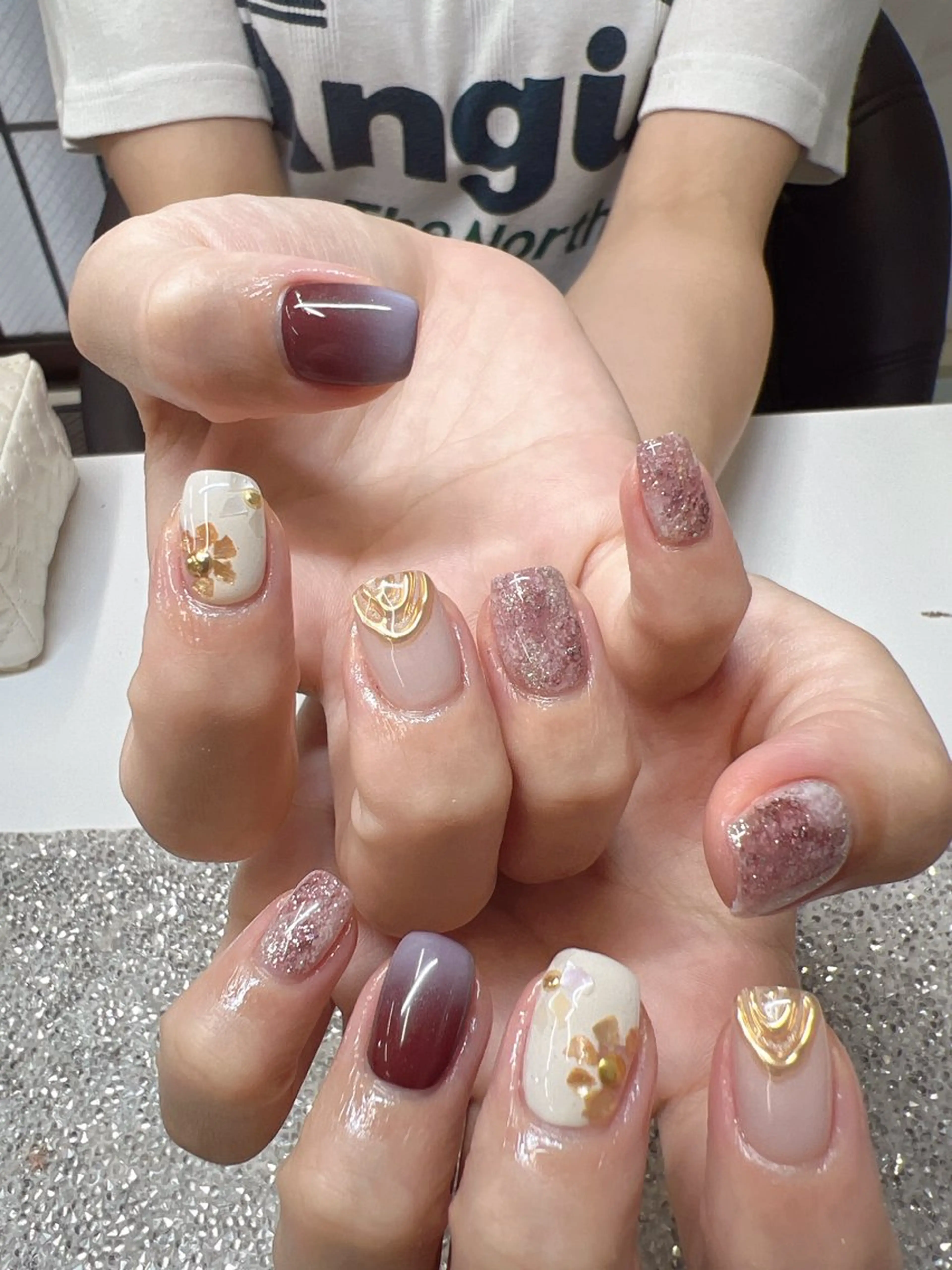 ネイル Guarendo錦糸町店所属・ガレンドウ 白澤 愛子のネイルデザイン