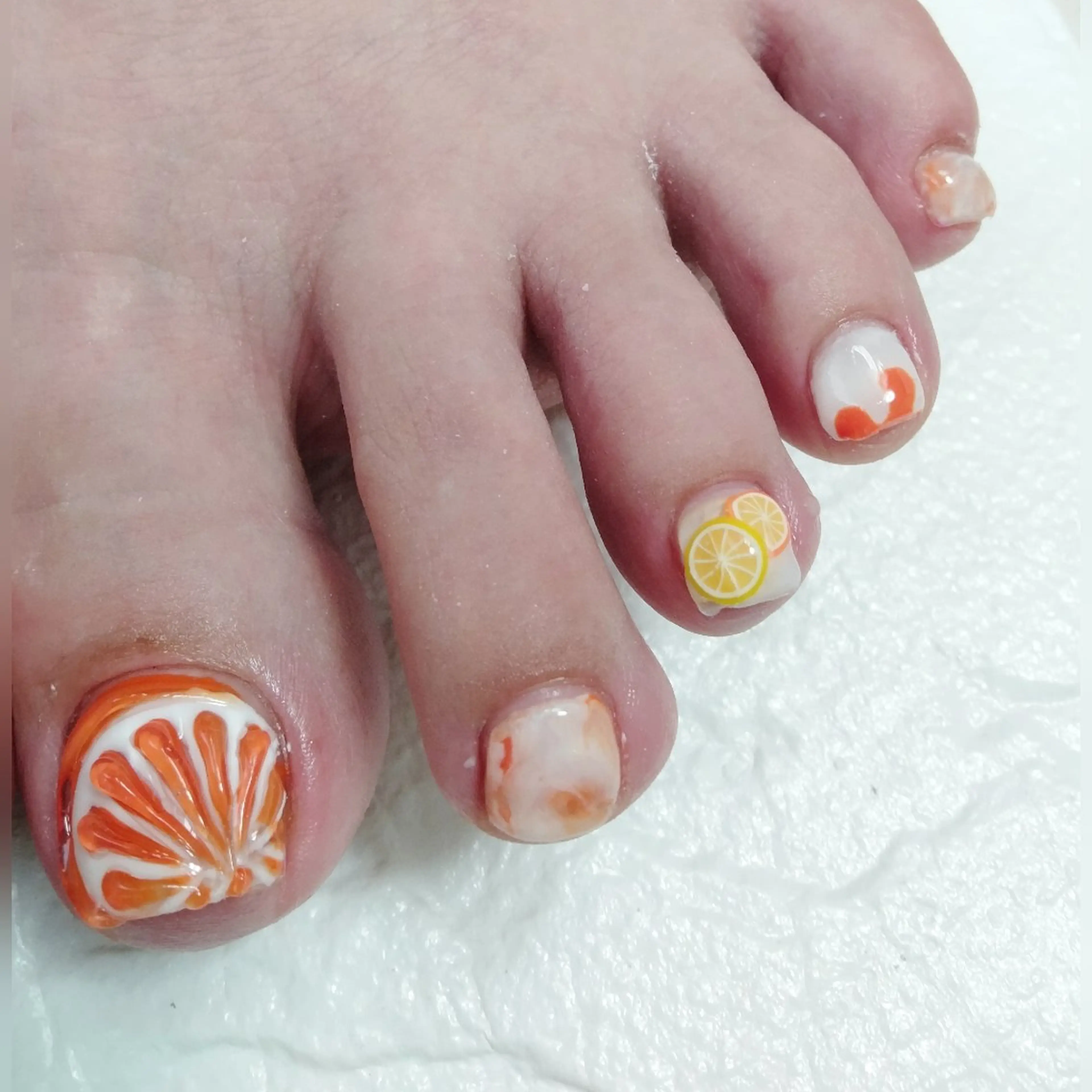 ネイル ぷっくりネイル フットネイル _TSUMEYA _のネイルデザイン