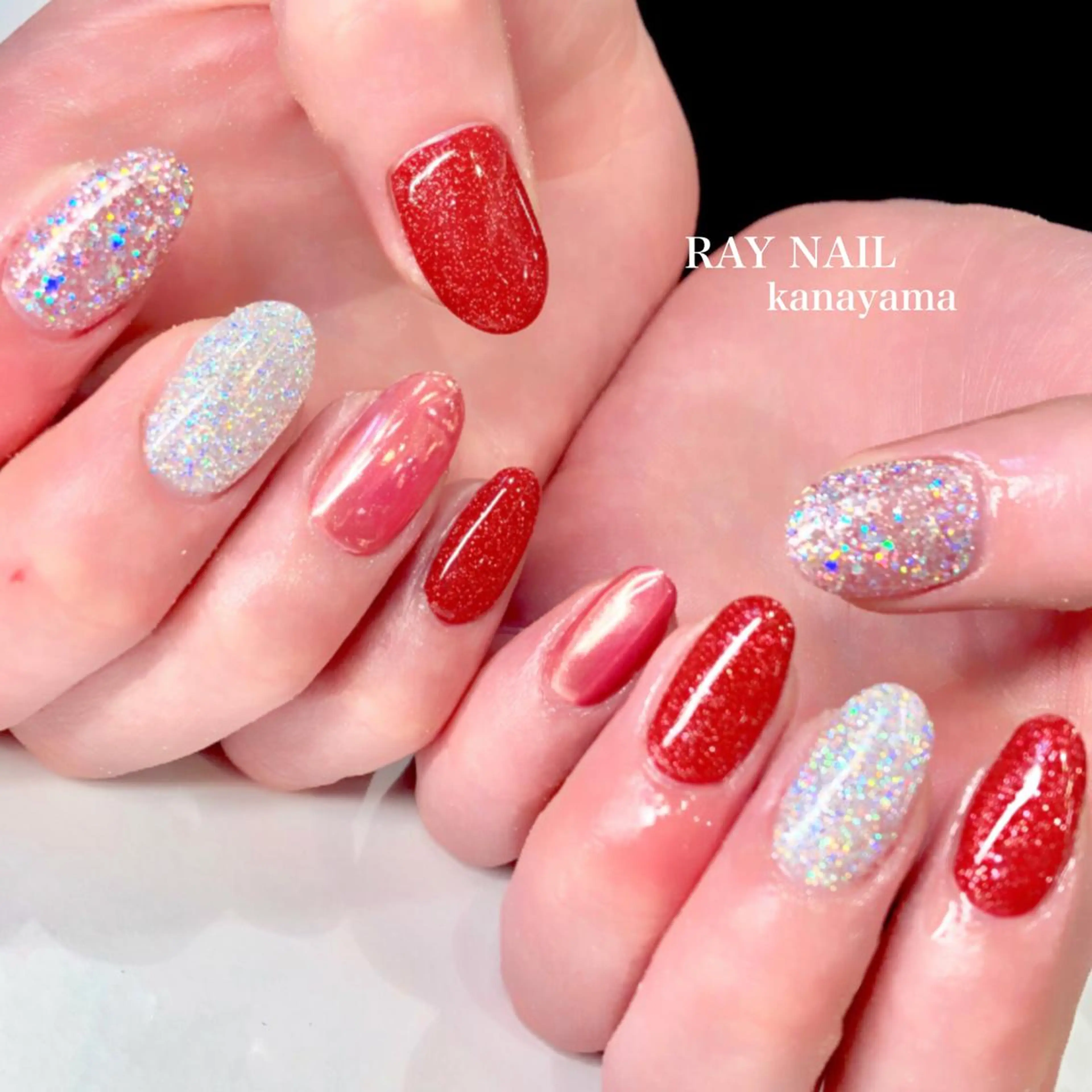 ネイル ラメ(グリッター) ミラーネイル Arowa 伊田のネイルデザイン