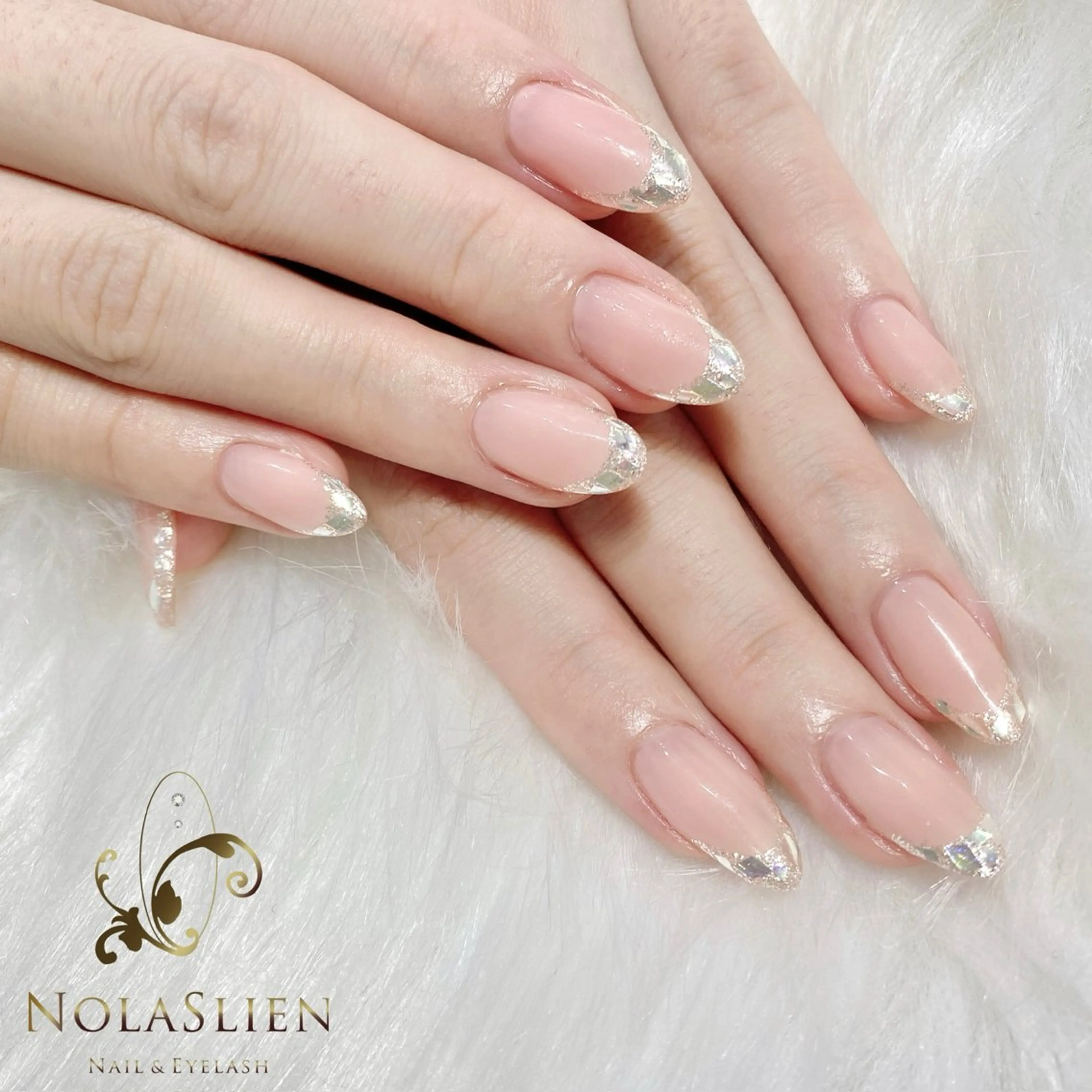 オフ込み　ガラスフレンチ（パラジェル/フィルイン）￥8,000の写真