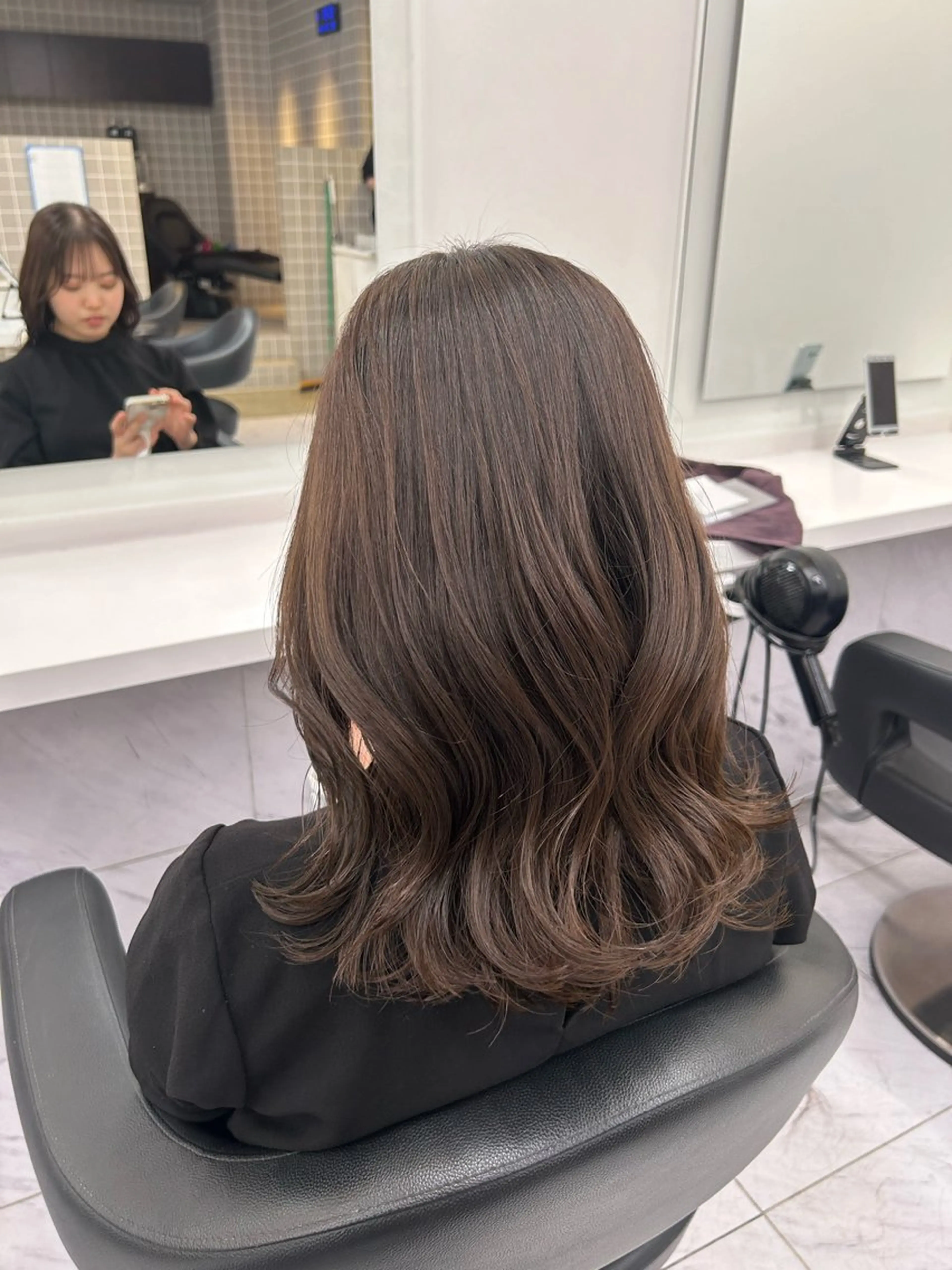 セミロング カラー パーマ ヘアアレンジ メンズ キッズ ブリーチなしカラー/ ブラウン/レイヤーのヘアスタイル