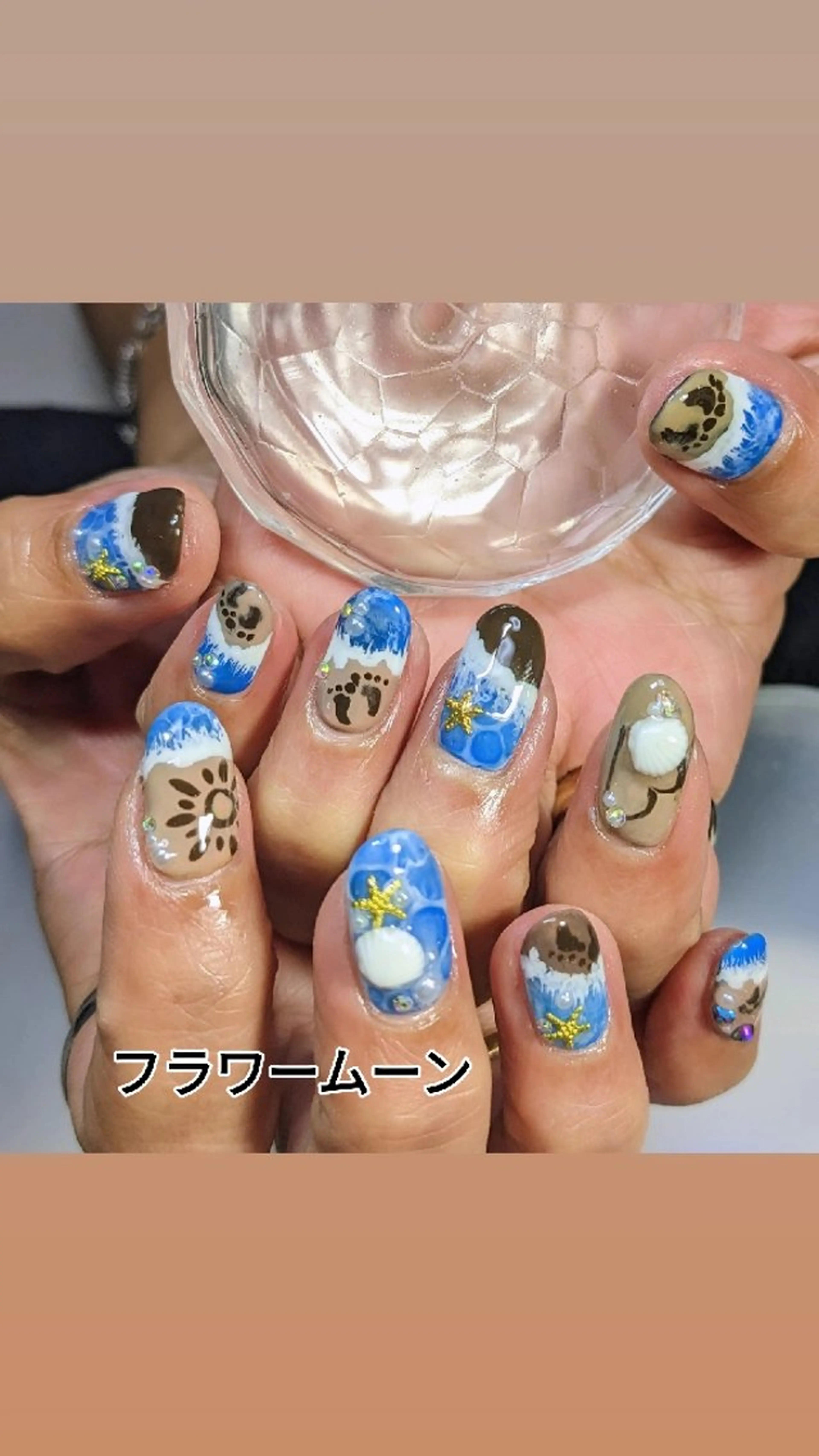 ネイル 持ち込み ハンドネイル ハンドケア フラワー ムーンのネイルデザイン