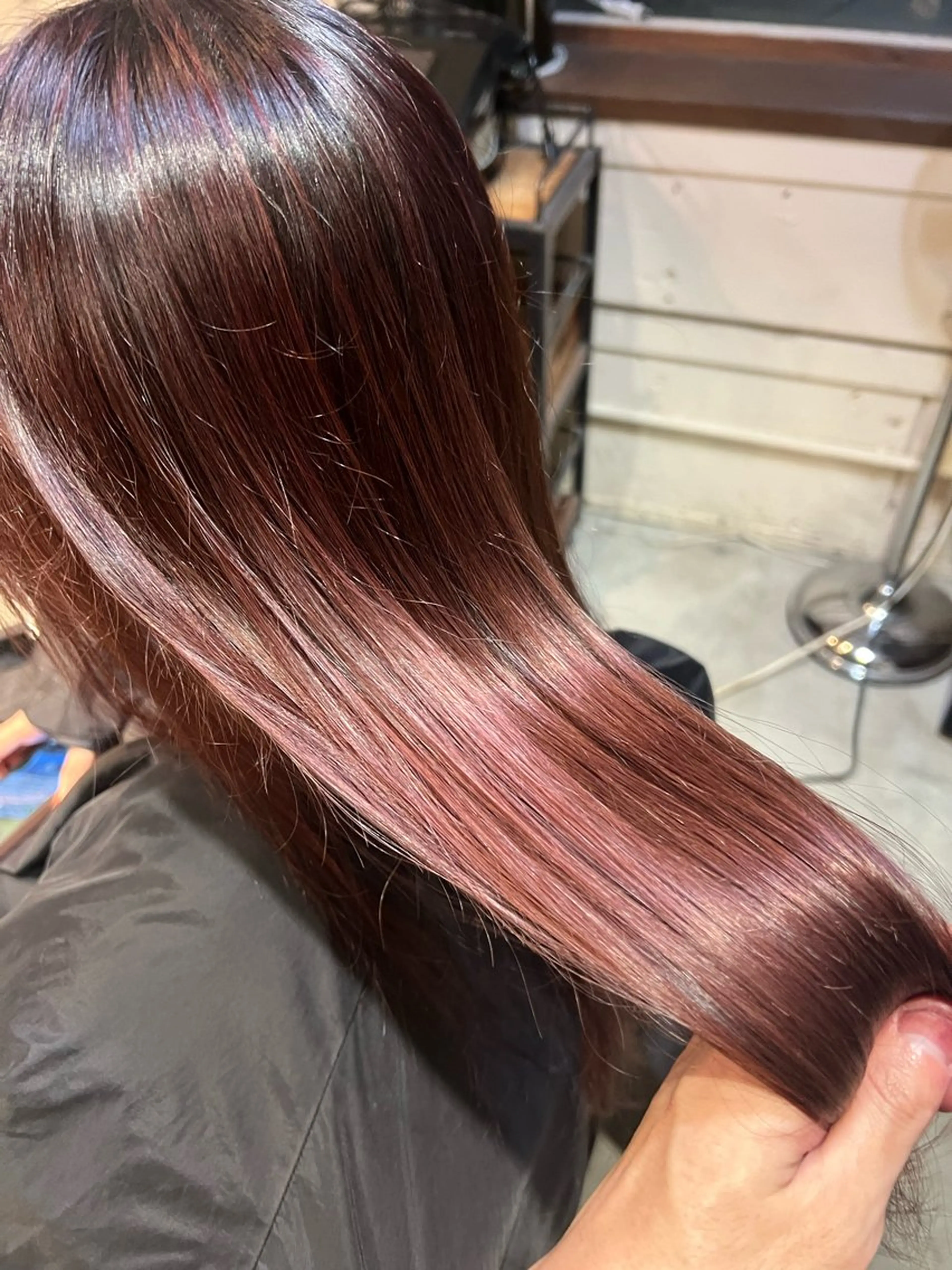 ロング カラー ハイライトカラー ピンクカラー ハイライト ONE CORE所属・毛谷 嘉明/ブリーチカラーのヘアスタイル