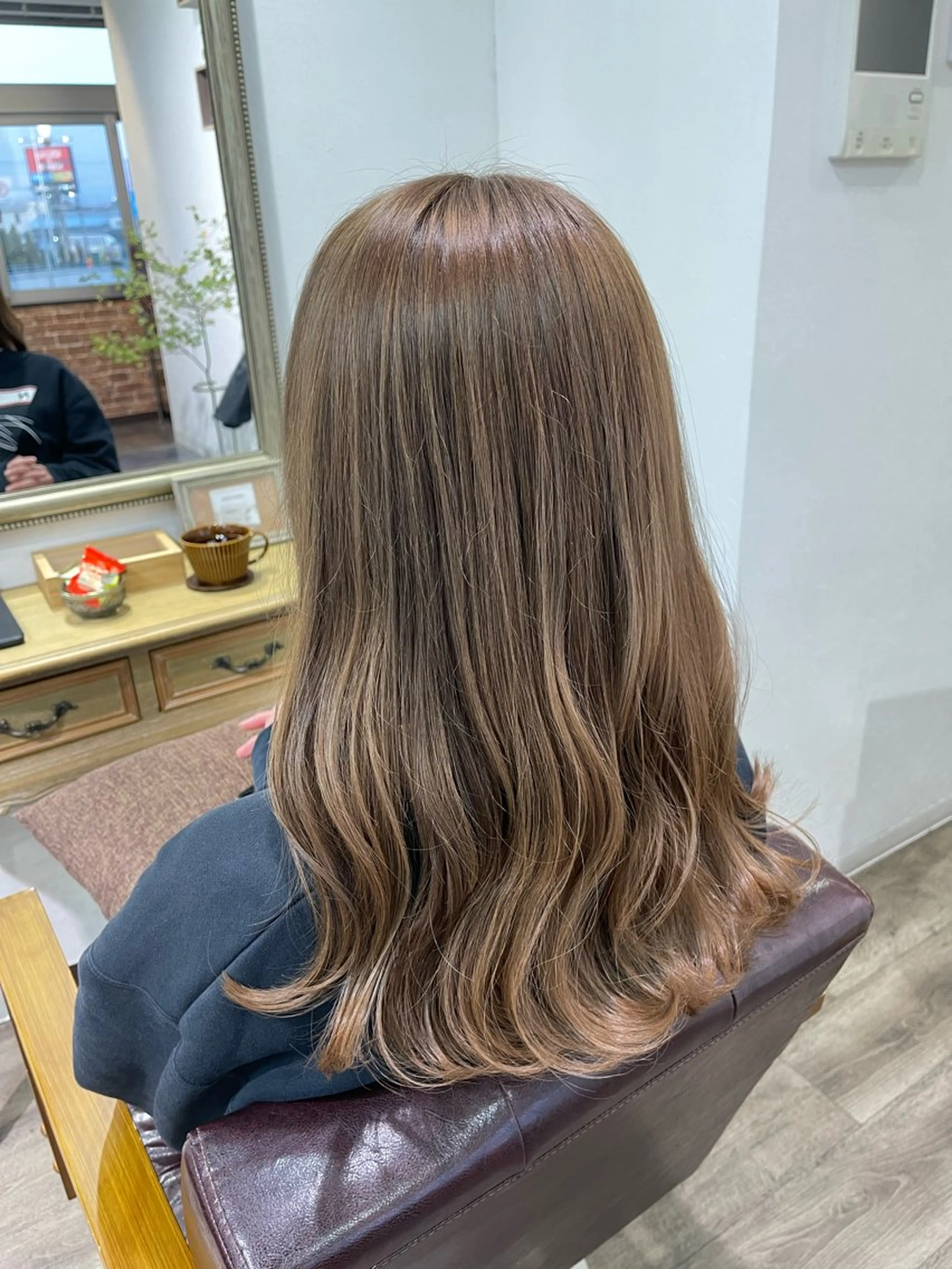 ロング カラー ヘアカラー Felice Erikaのヘアスタイル