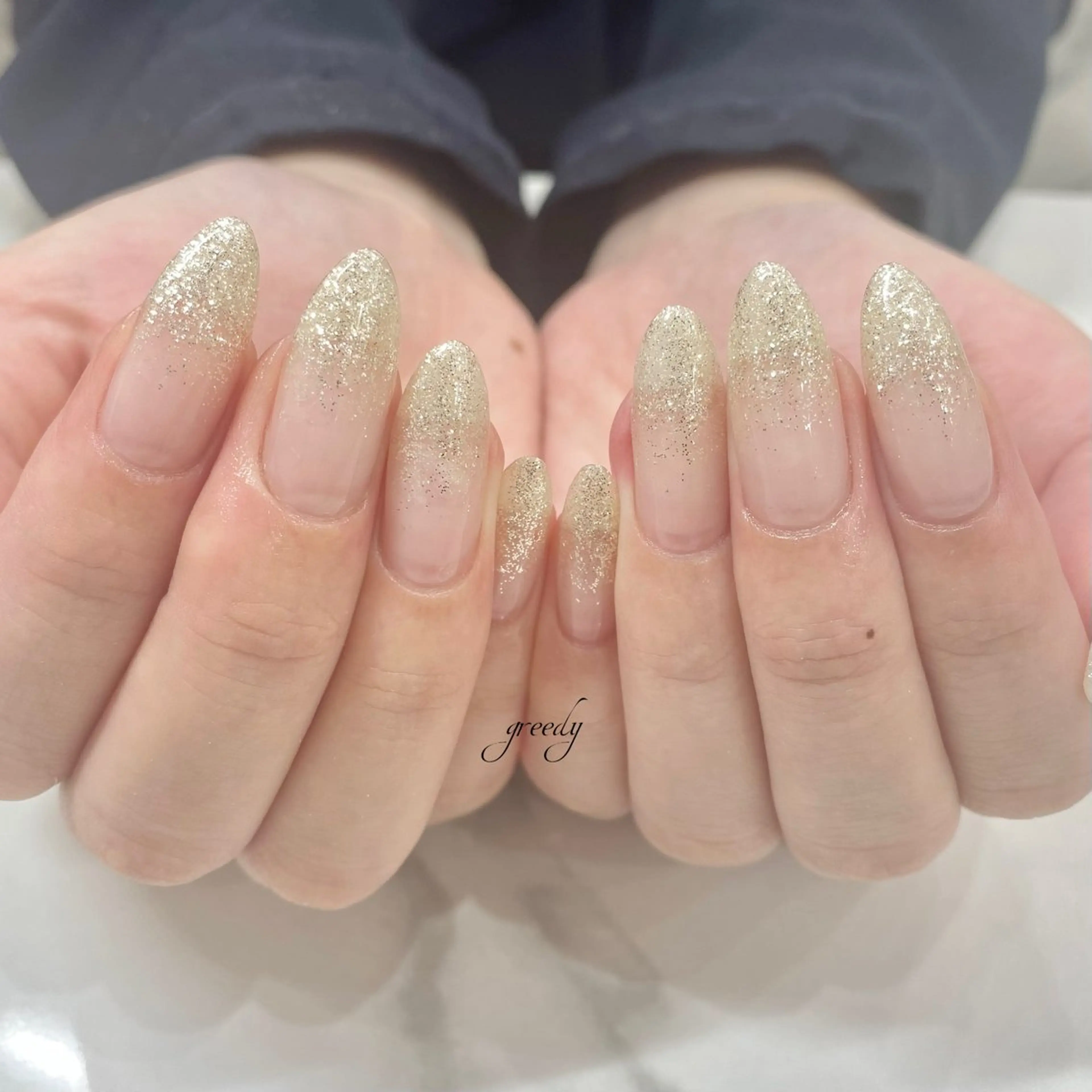 🦅𝐇𝐀𝐍𝐃スカルプ➕ラメグラデーション🦅ベースクリア🫧オフケア込の写真