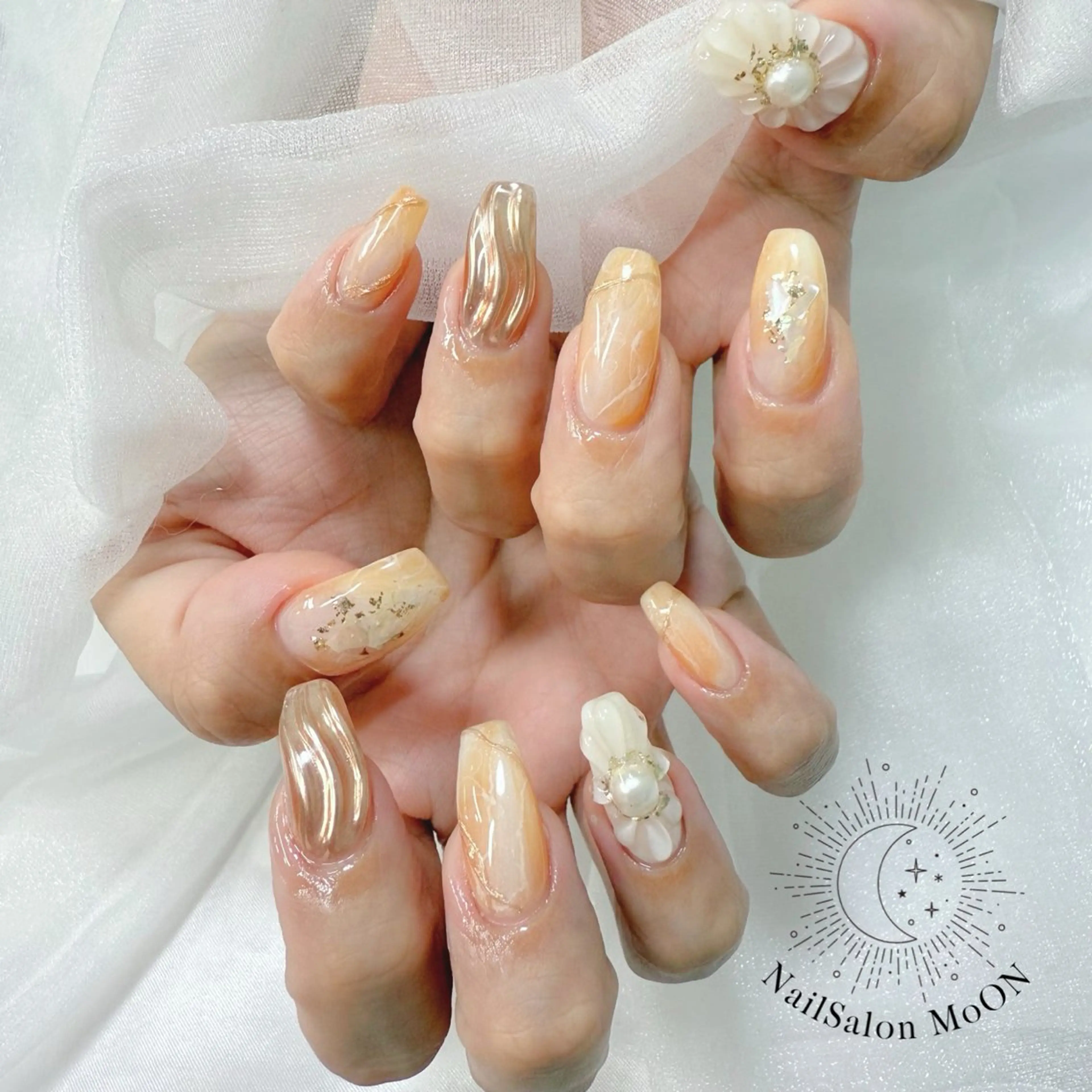 ネイル MoON...❤︎ MeGuのネイルデザイン