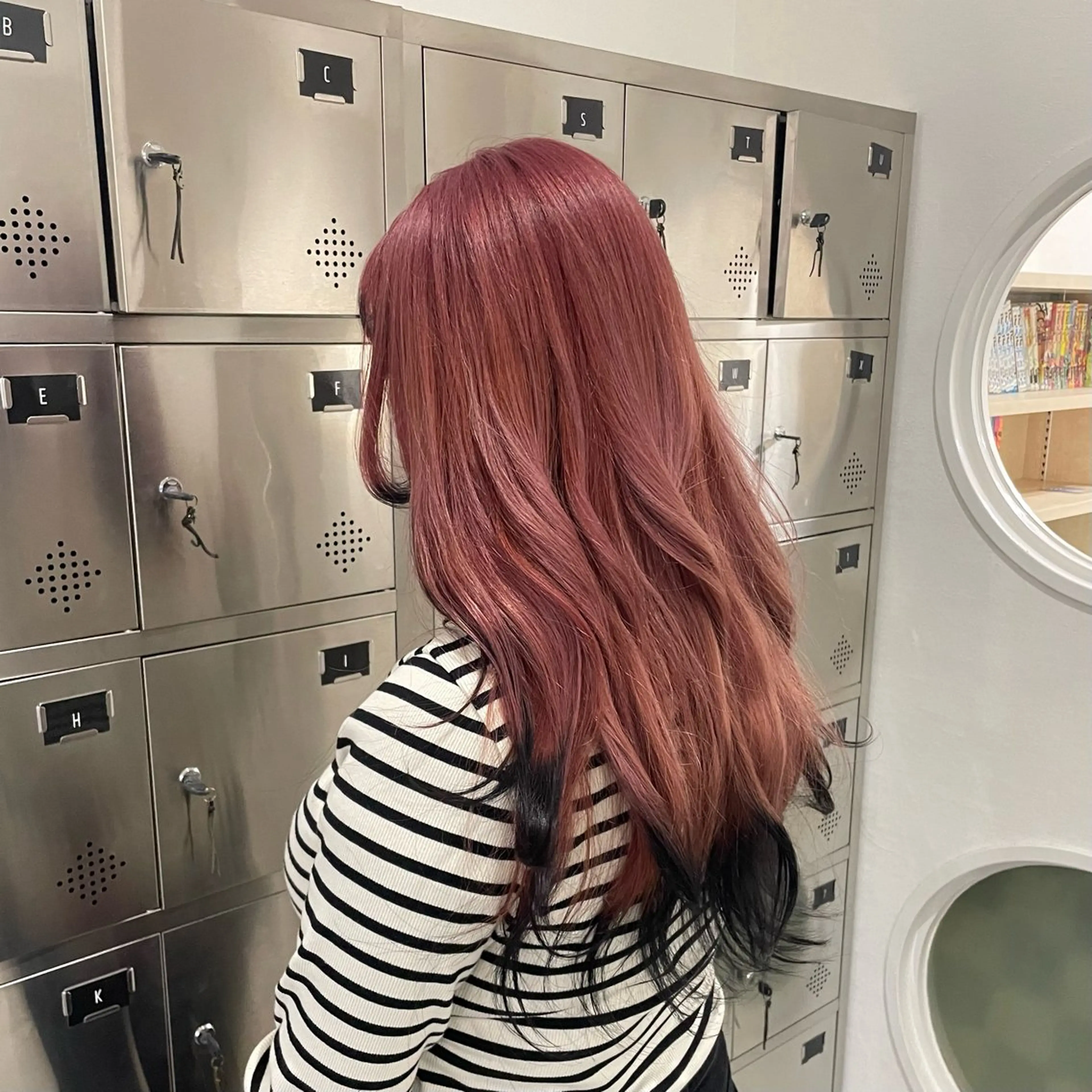 カラー デザインカラー Honoka/SPA hairdesignのヘアスタイル